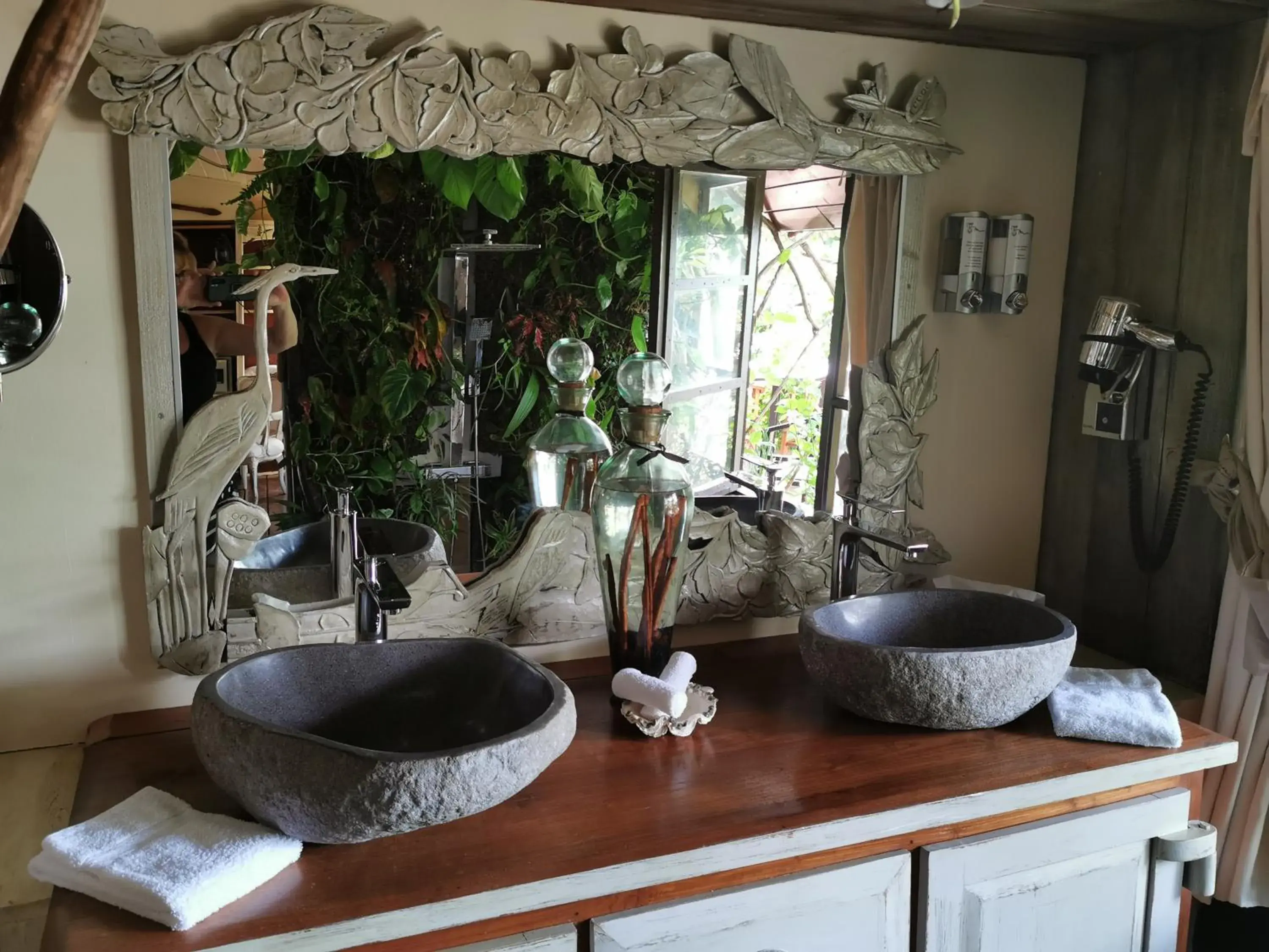 Bathroom in Hôtel Fenua Mata'i'oa Bathroom in Hôtel Fenua Mata'i'oa