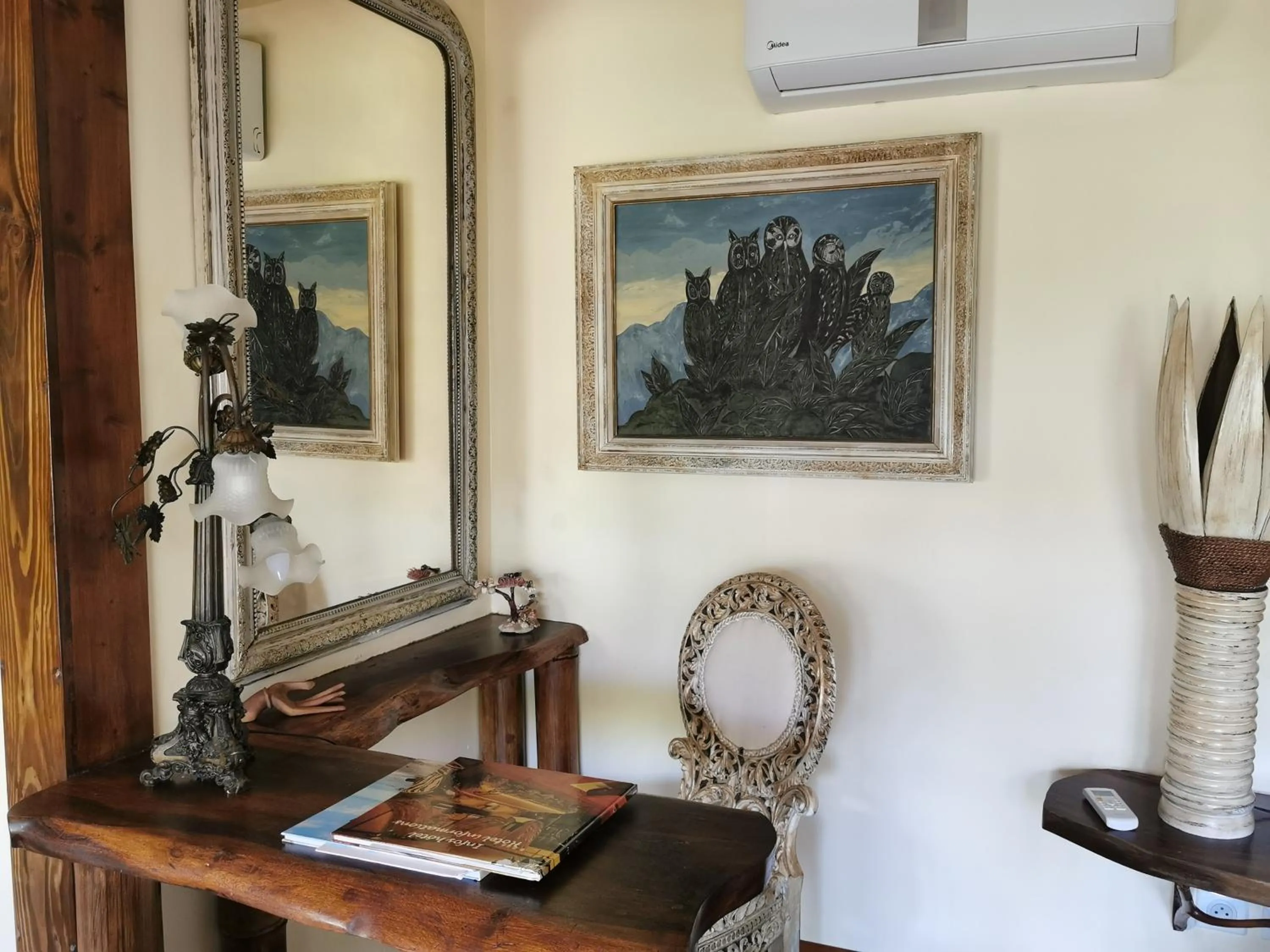 Seating area in Hôtel Fenua Mata'i'oa