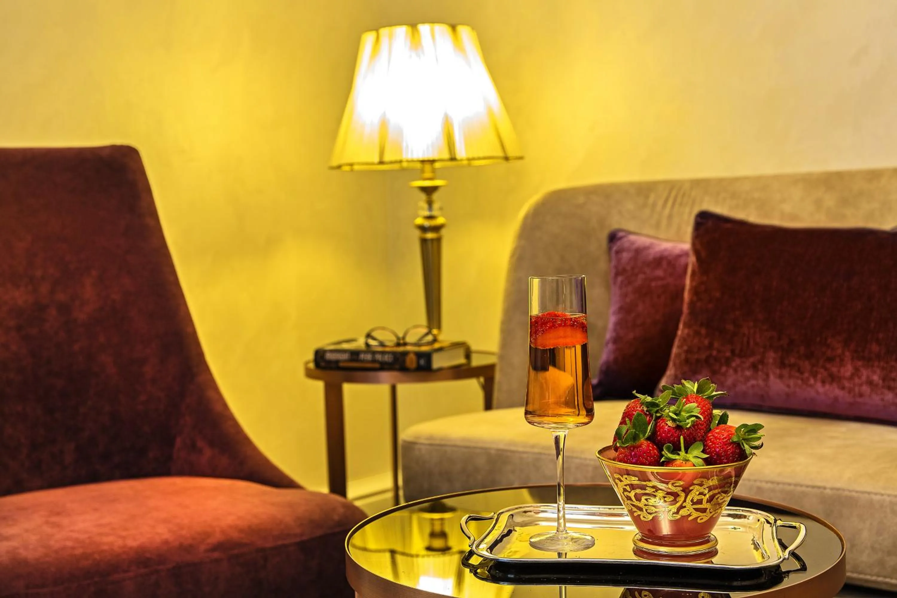 Lobby or reception in Meroddi Bağdatlıyan - 1892 Heritage Rooms by Galata Tower