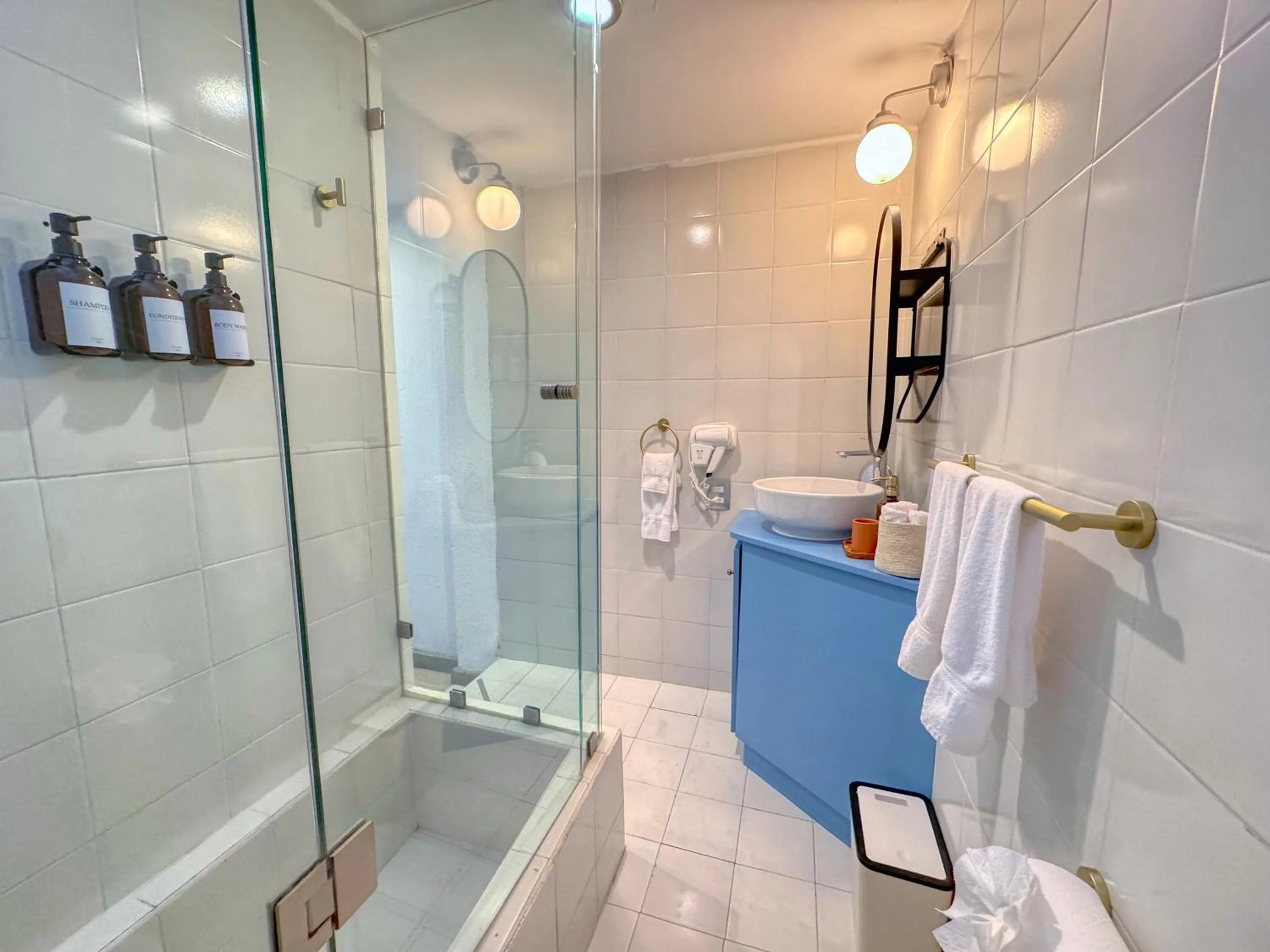 Shower in Hotel Boutique Casa Alebrije