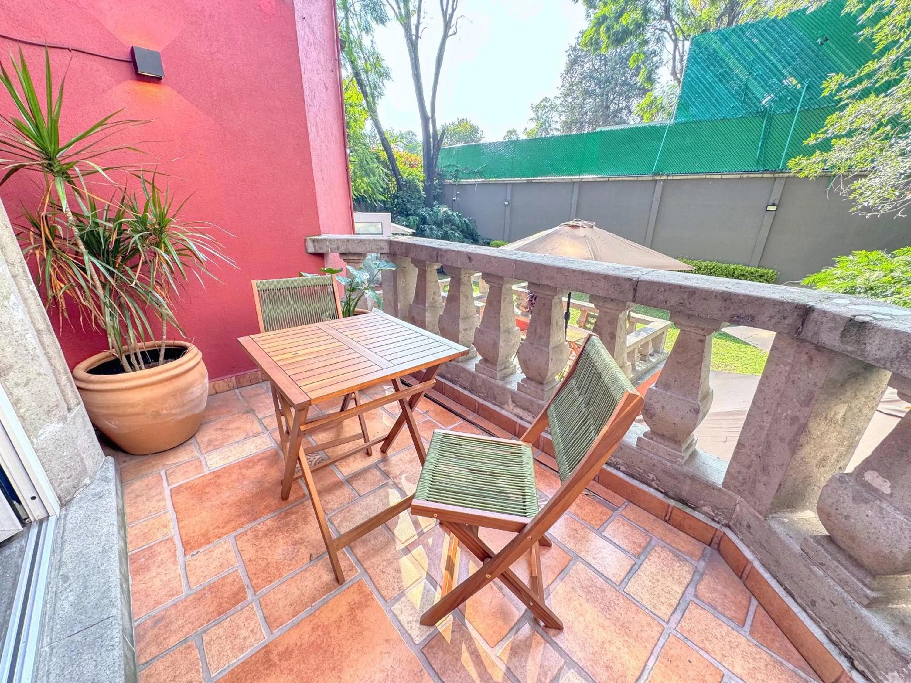 TV and multimedia in Hotel Boutique Casa Alebrije