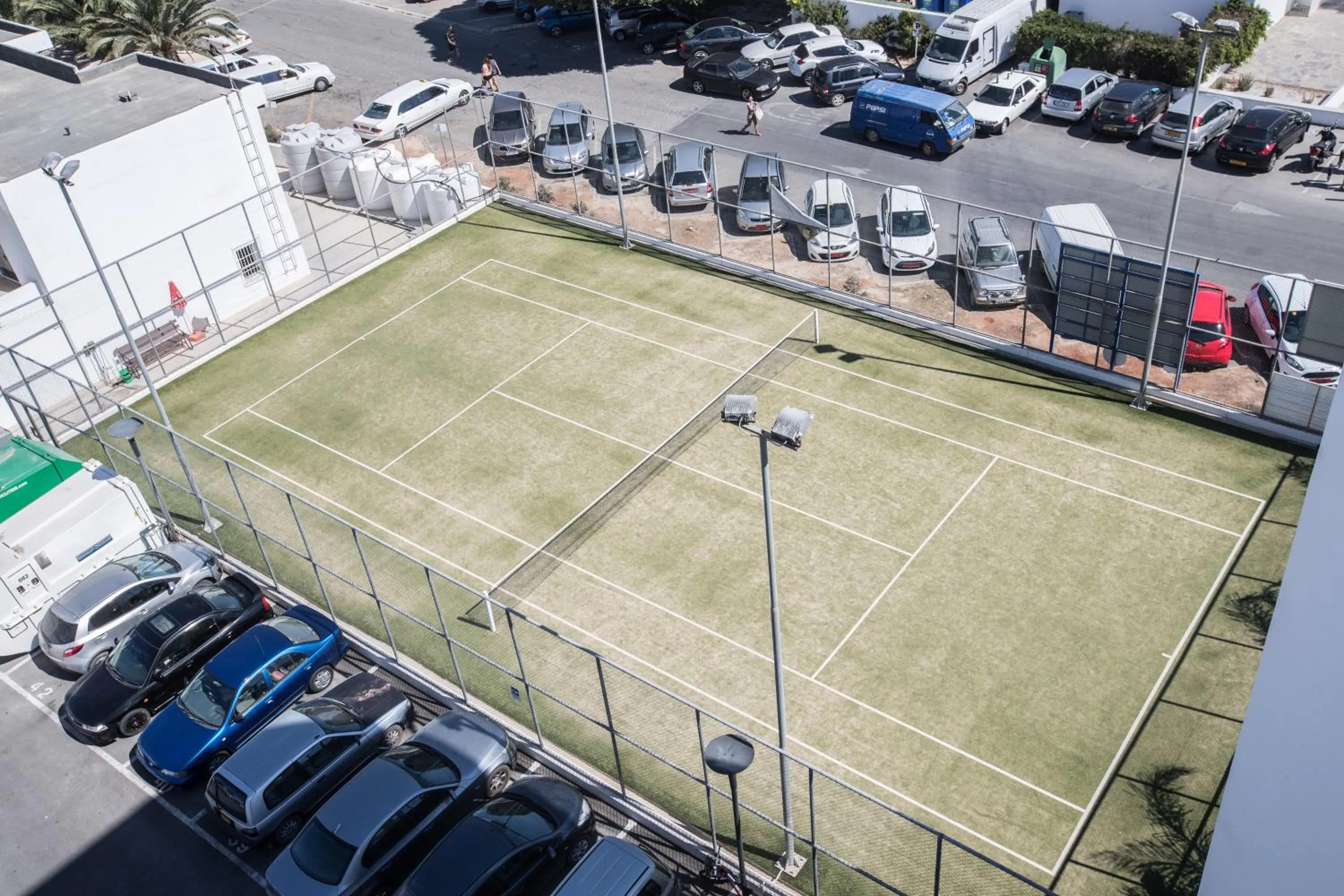 Tennis court in Vassos Nissi Plage Hotel & Spa