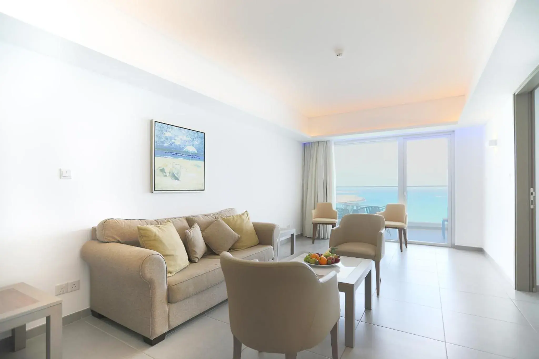Living room in Vassos Nissi Plage Hotel & Spa Living room in Vassos Nissi Plage Hotel & Spa