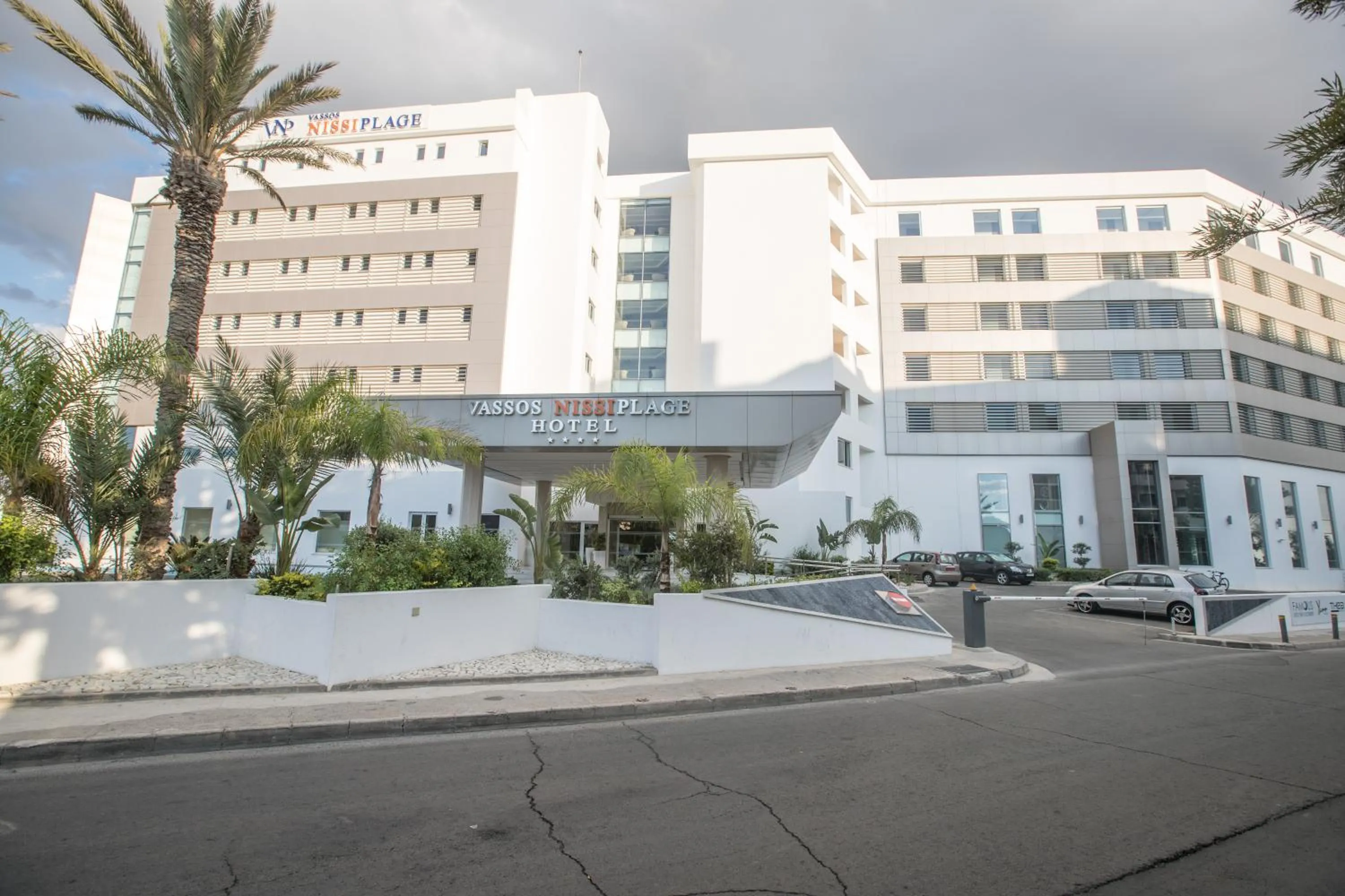 Property building in Vassos Nissi Plage Hotel & Spa