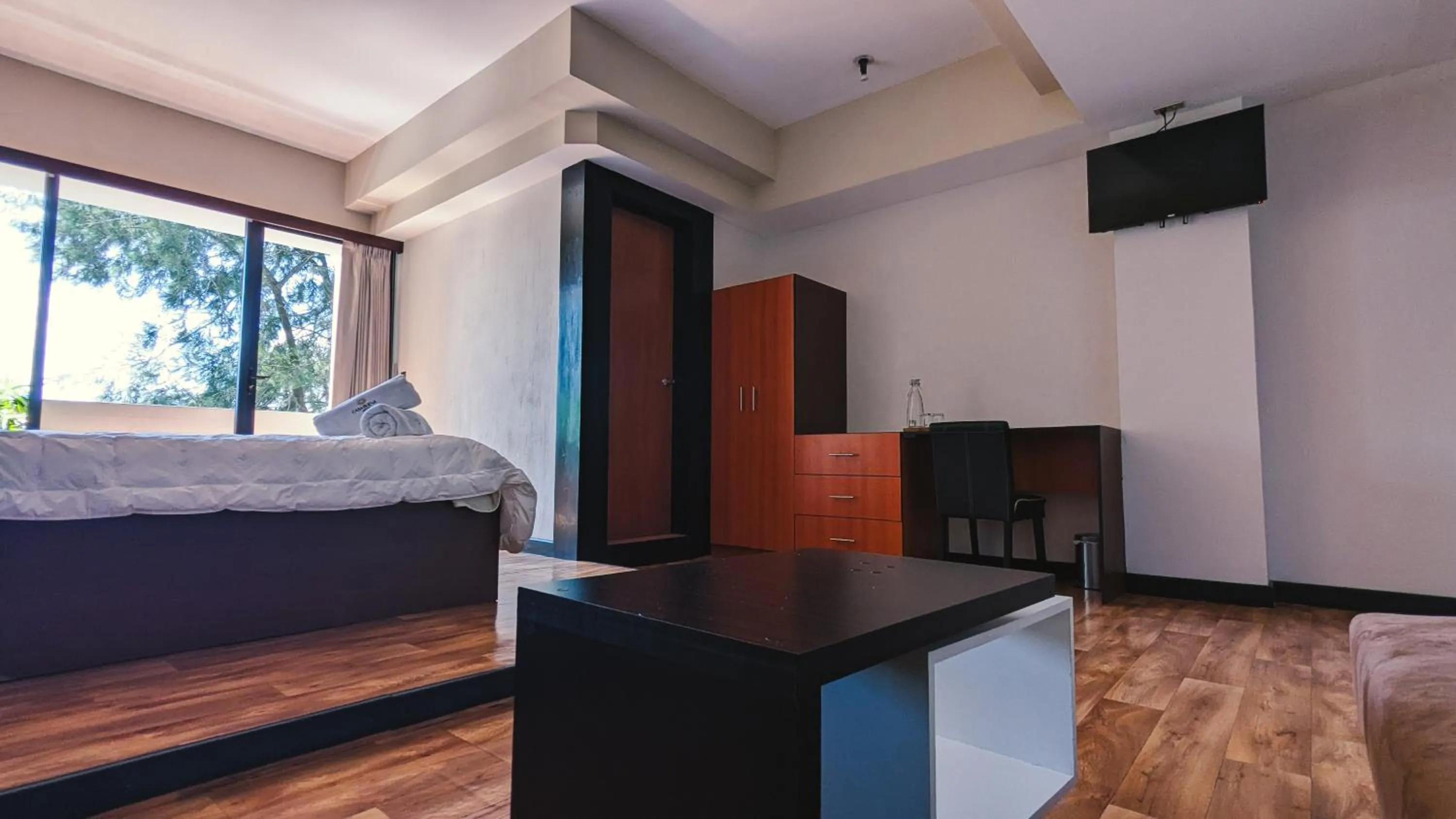 Bed in Casa Buena Hotel