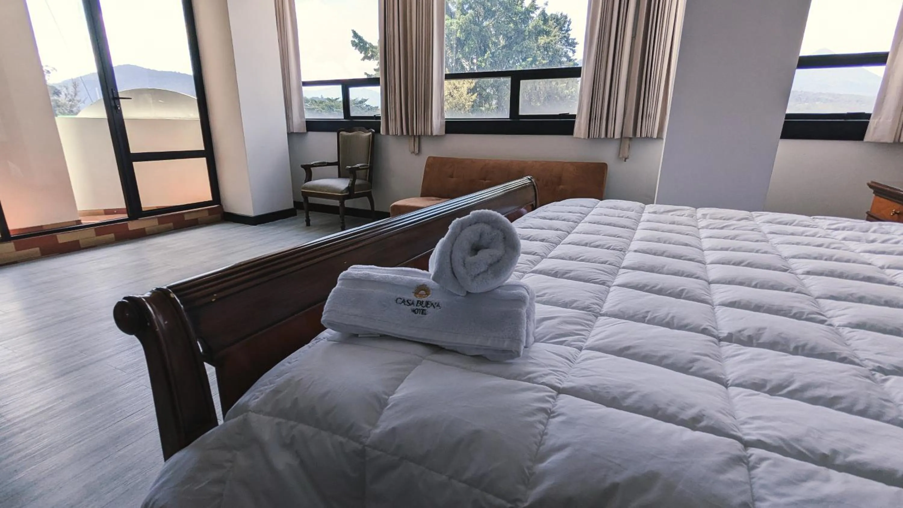 Bed in Casa Buena Hotel