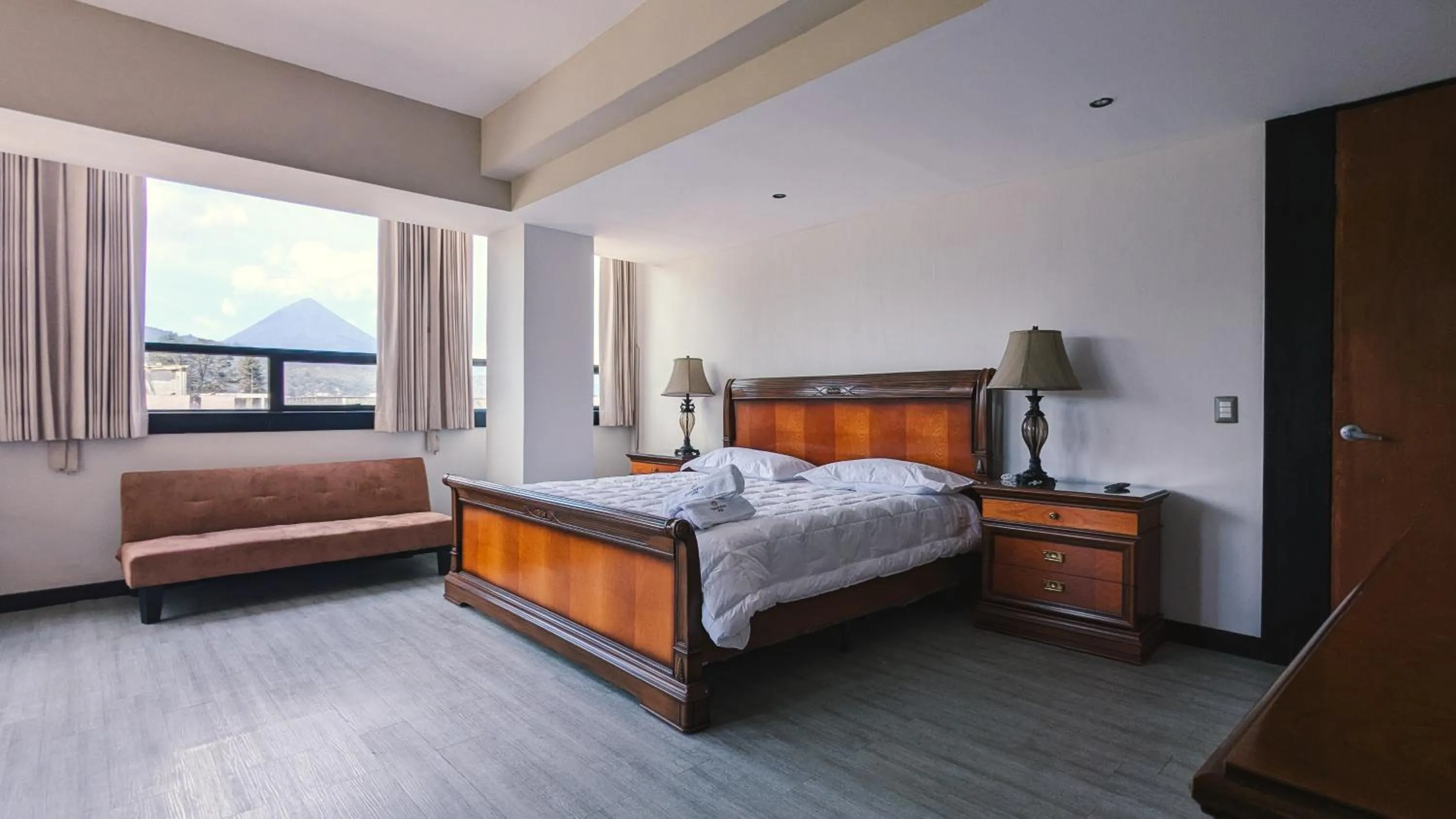 Bed in Casa Buena Hotel