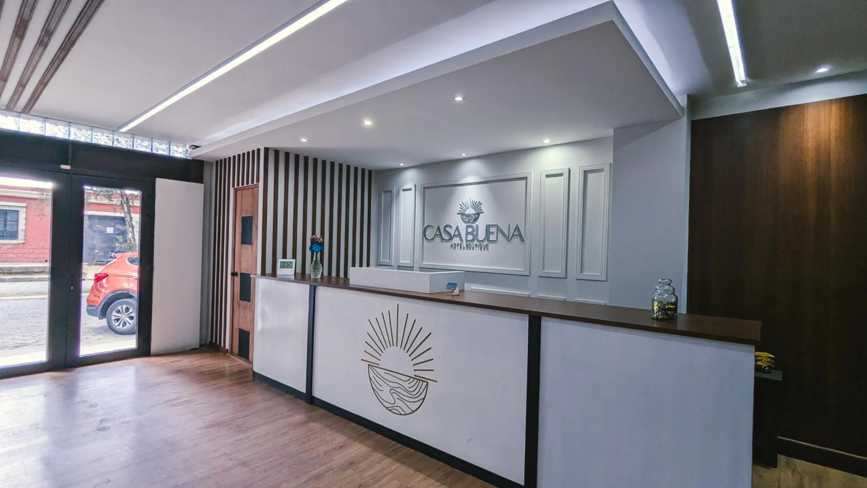 Casa Buena Hotel