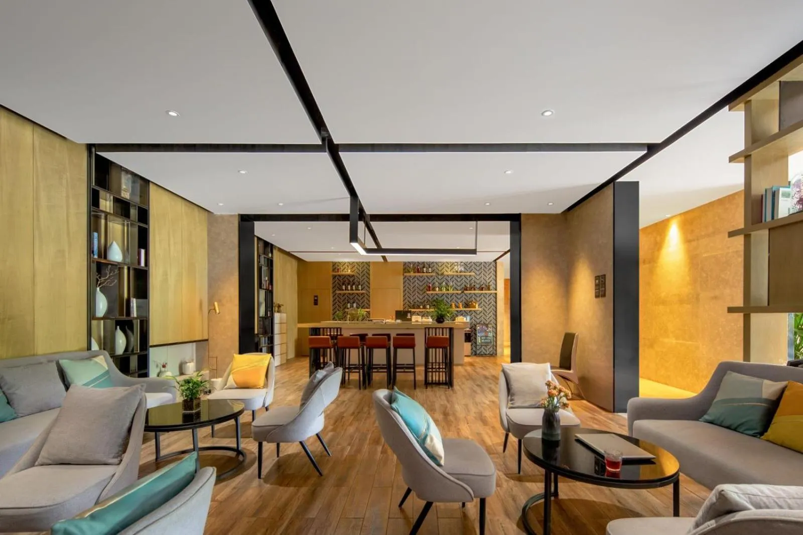 Seating area in Echarm Hotel Kunming Changshui International Airport