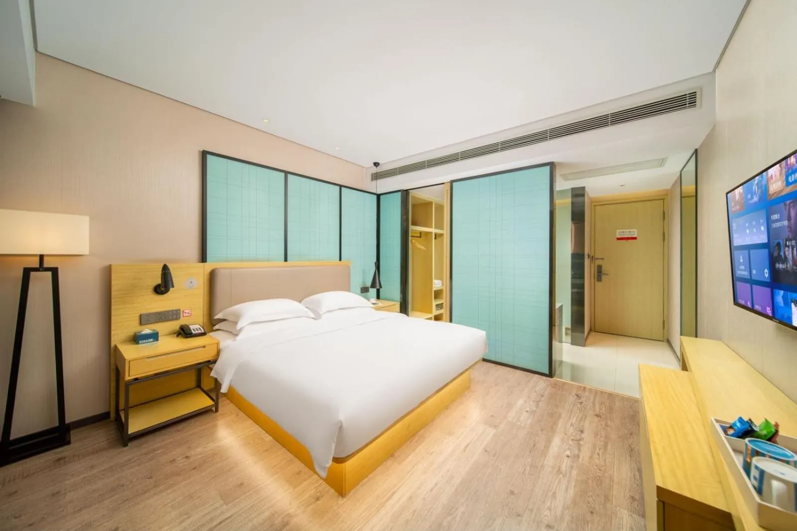 Bedroom, Bed in Echarm Hotel Kunming Changshui International Airport