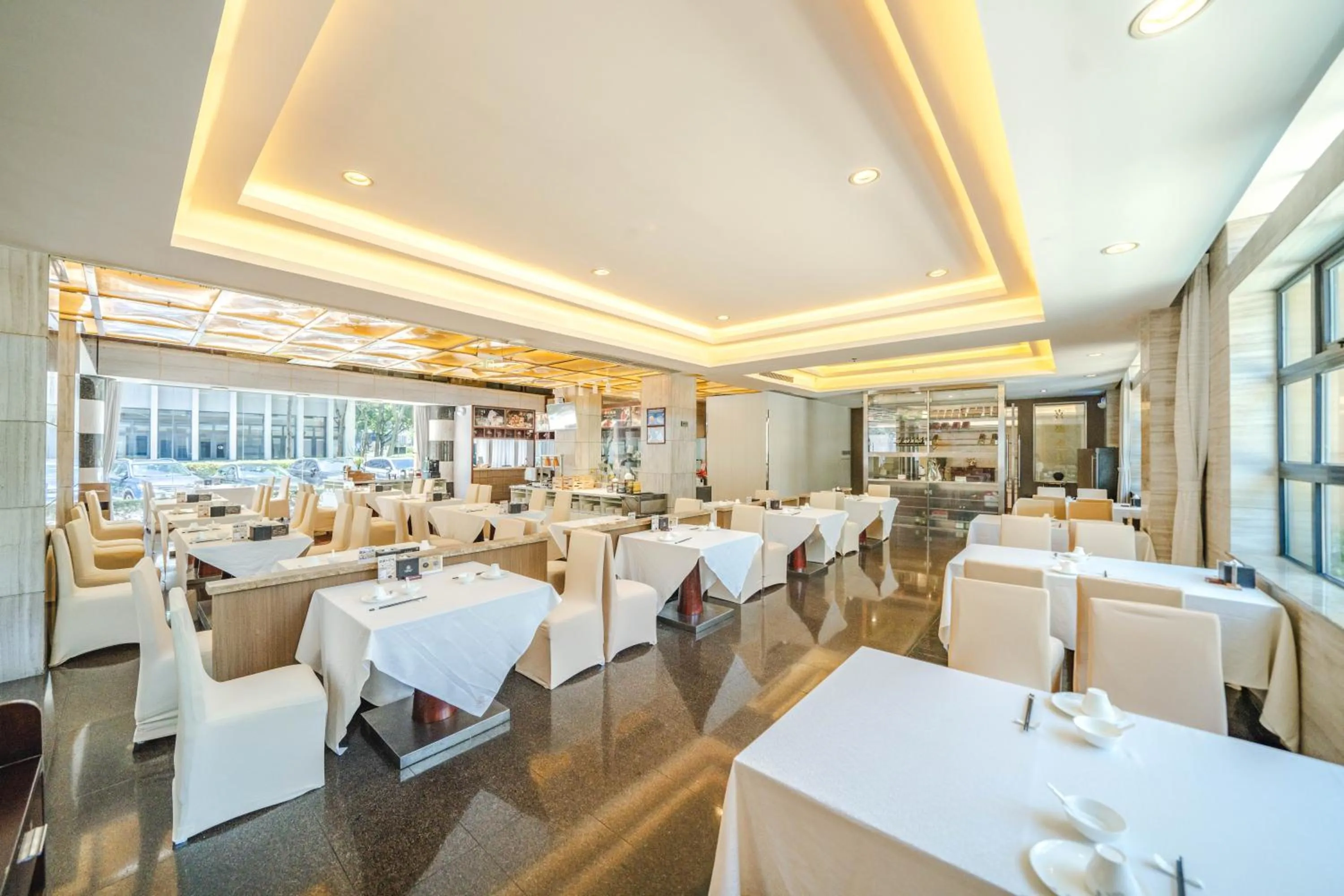 Restaurant/places to eat in Dayhello Hotel Shenzhen Shekou