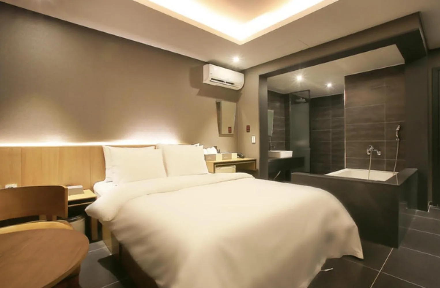Bed in Zenith Hotel Bupyeong