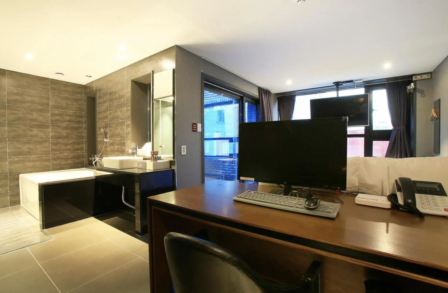 Zenith Hotel Bupyeong