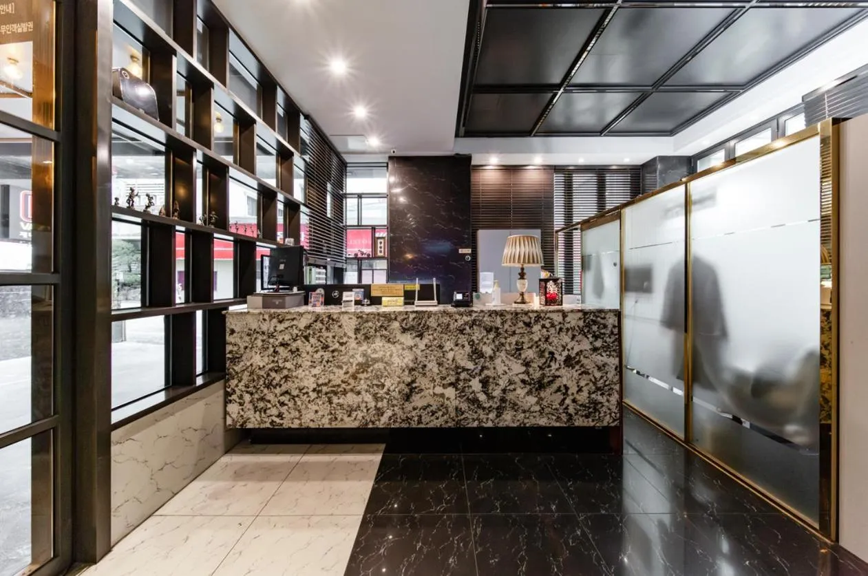 Lobby or reception in Zenith Hotel Bupyeong