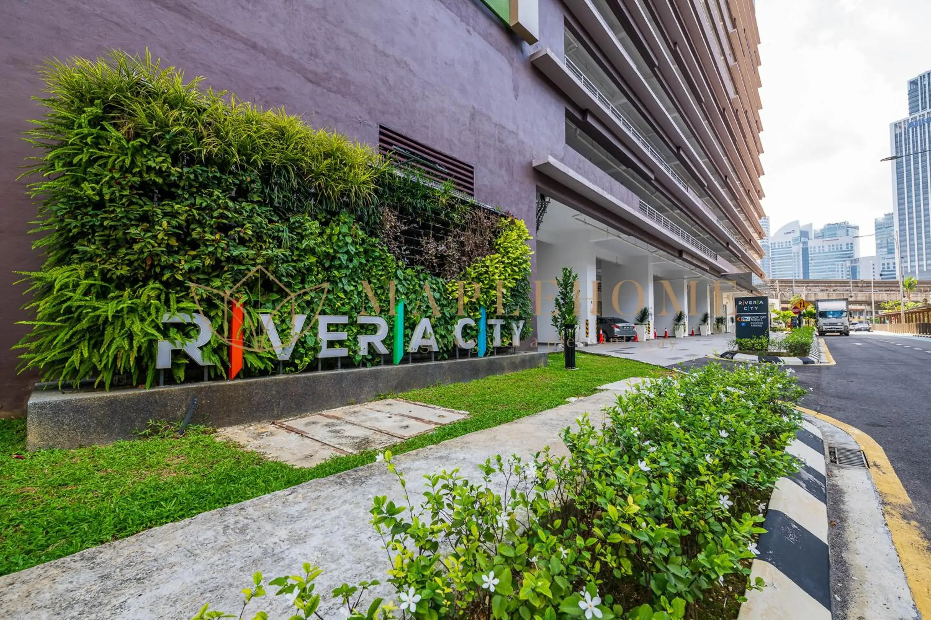Property building in Riveria Premier Suites Kuala Lumpur Property building in Riveria Premier Suites Kuala Lumpur