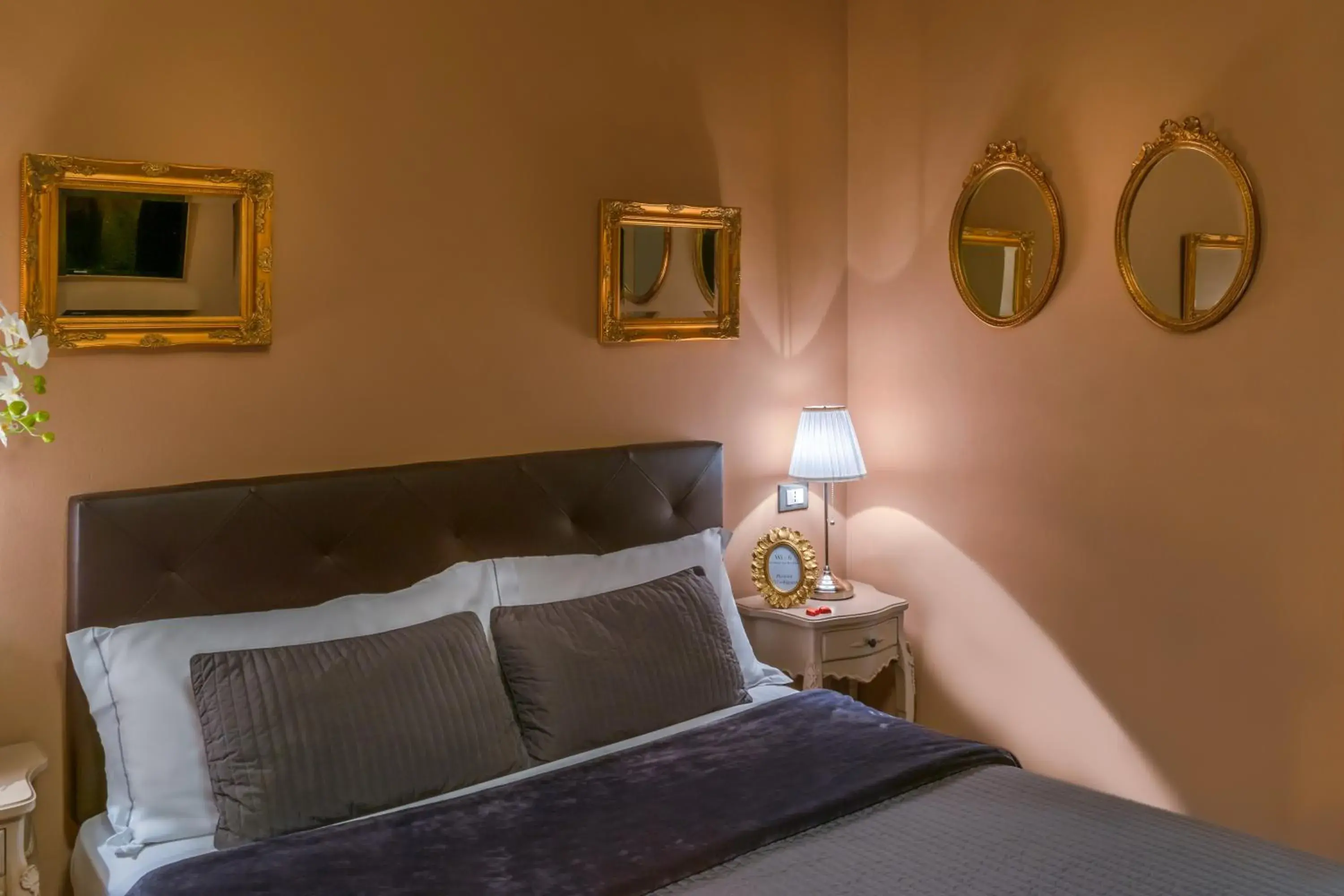 Standard Double Room in 051 Room & Breakfast Standard Double Room in 051 Room & Breakfast