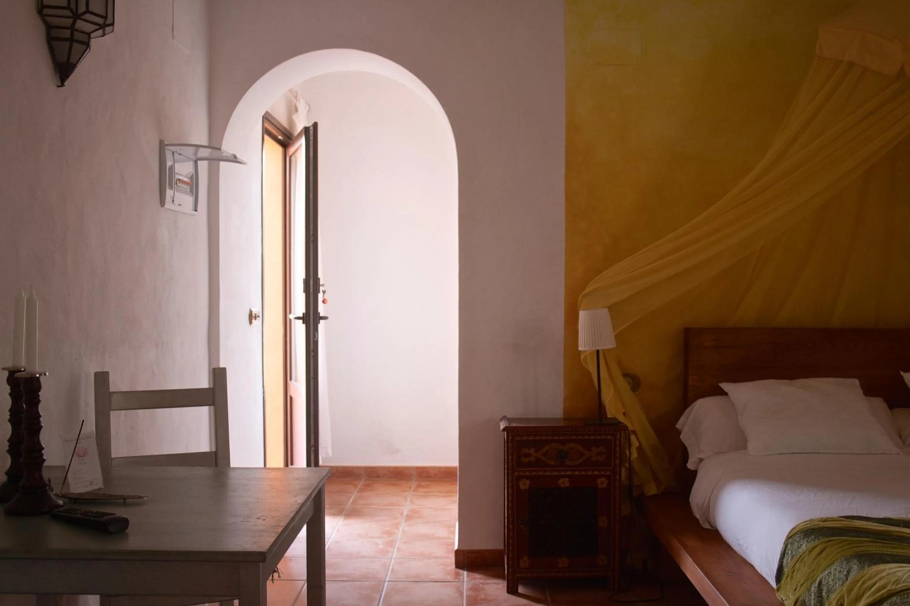 Decorative detail, Bed in Paraiso Perdido