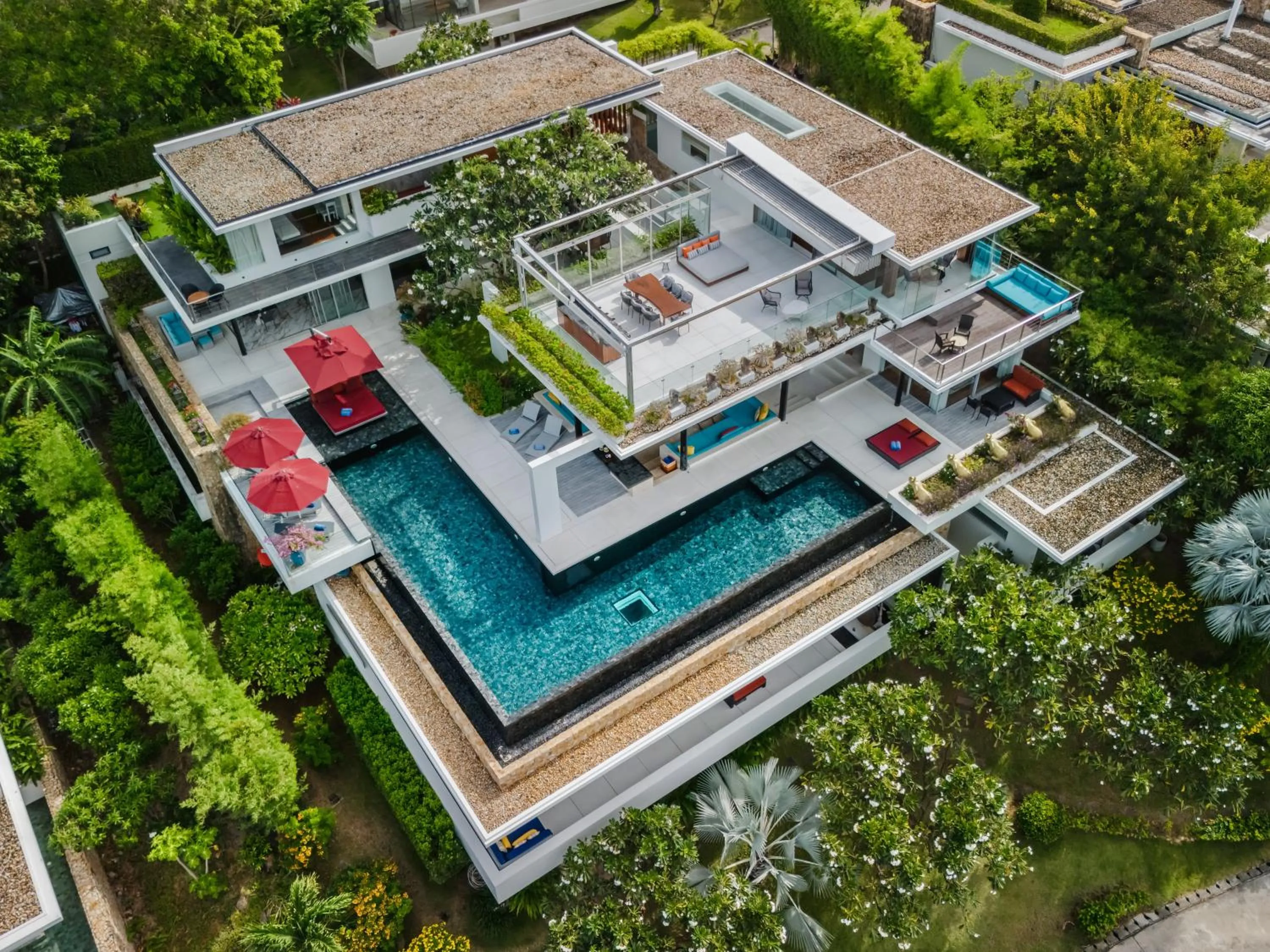 Property building in Villa Sangkachai