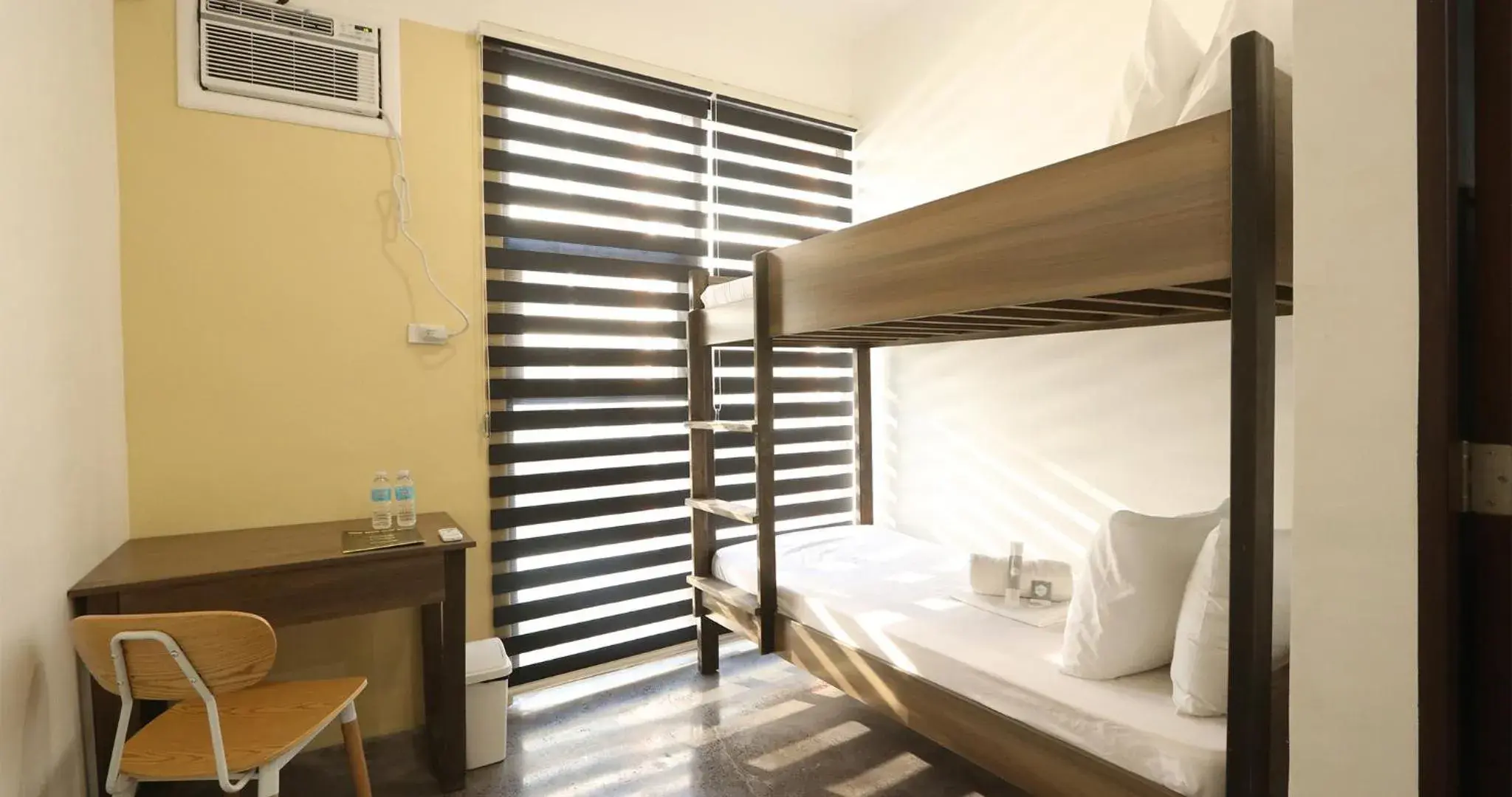 Bed in The Pad CoLiving Bed in The Pad CoLiving