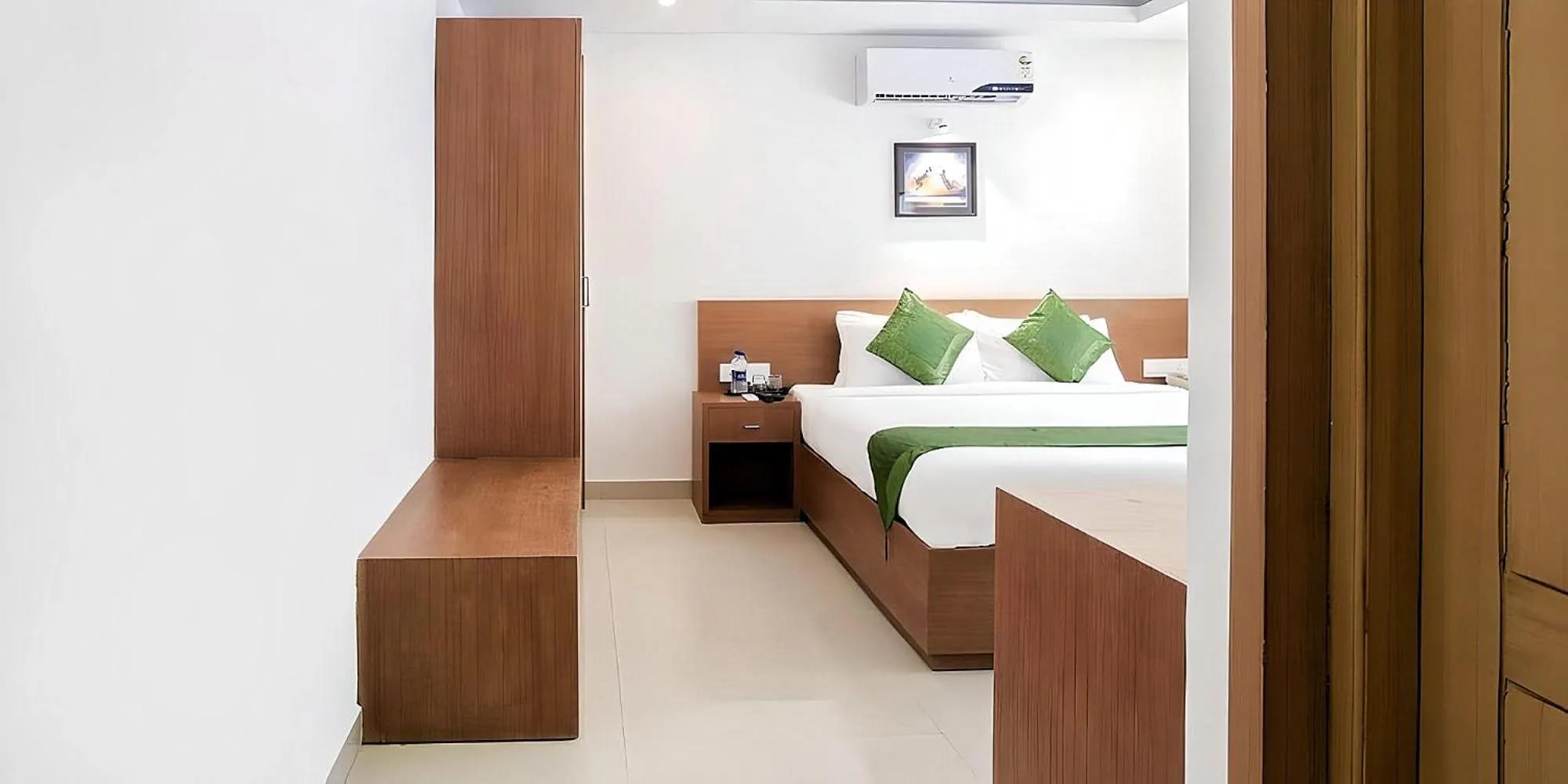 Bed in Seaflare Beach Resort & Spa