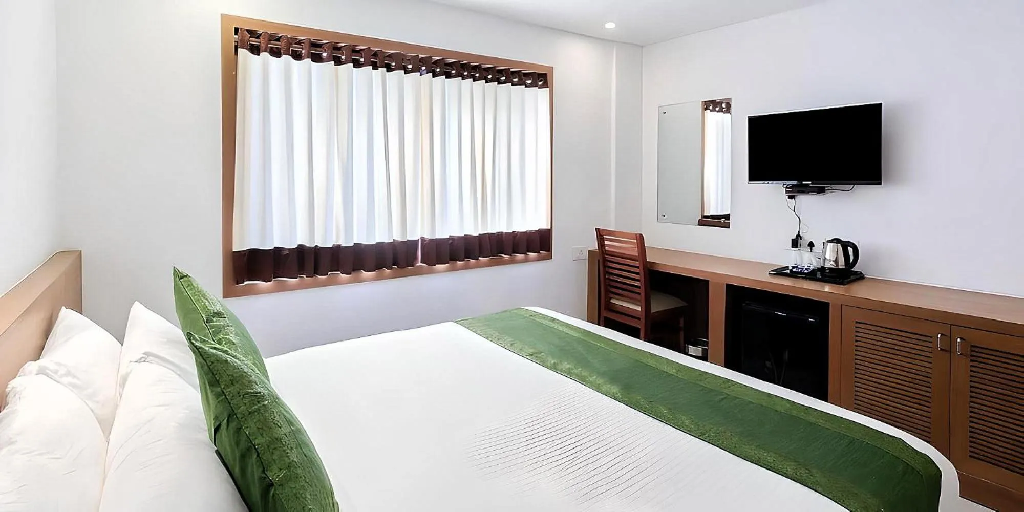 Bed in Seaflare Beach Resort & Spa