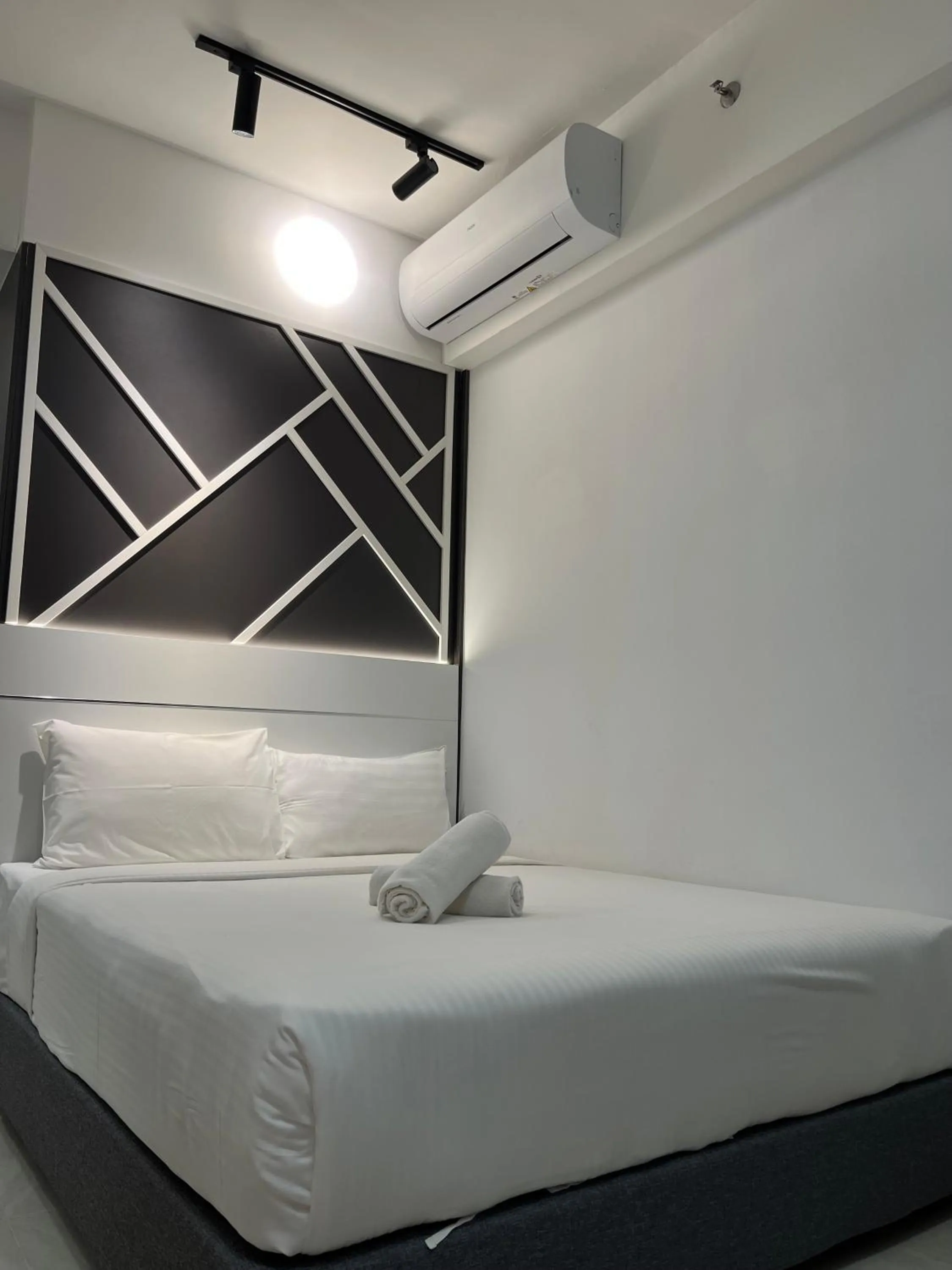 Bed in The LUXE INFINITUM KLCC