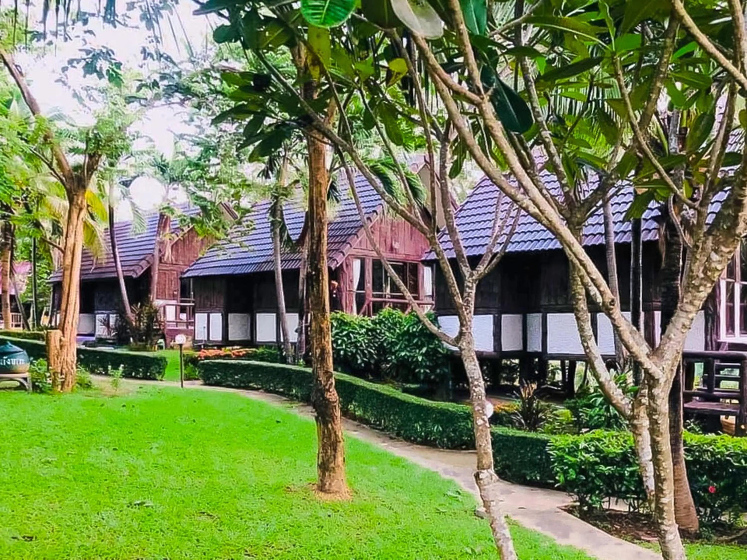 Day in Saitharn Iyara Resort