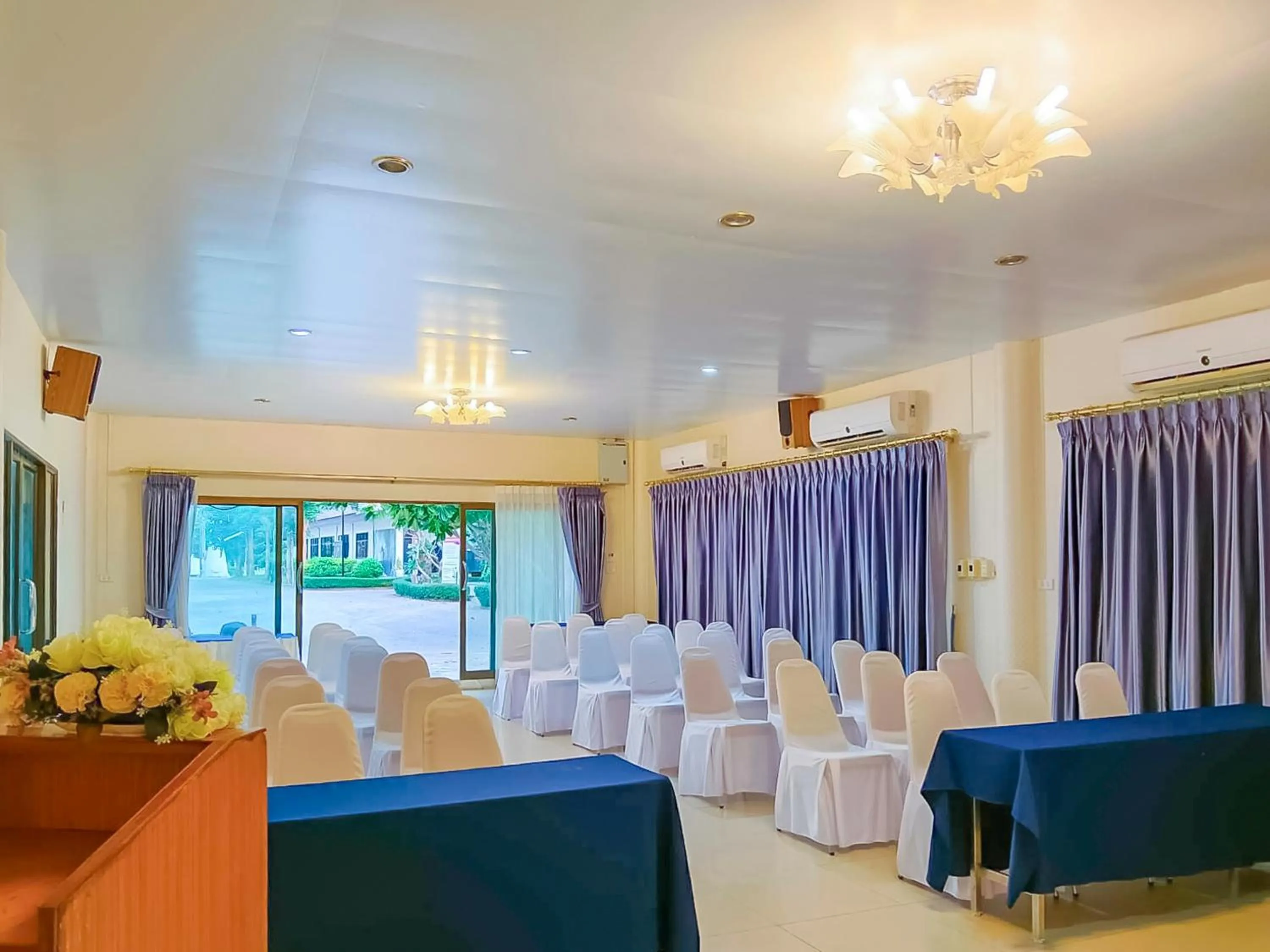 Meeting/conference room in Saitharn Iyara Resort