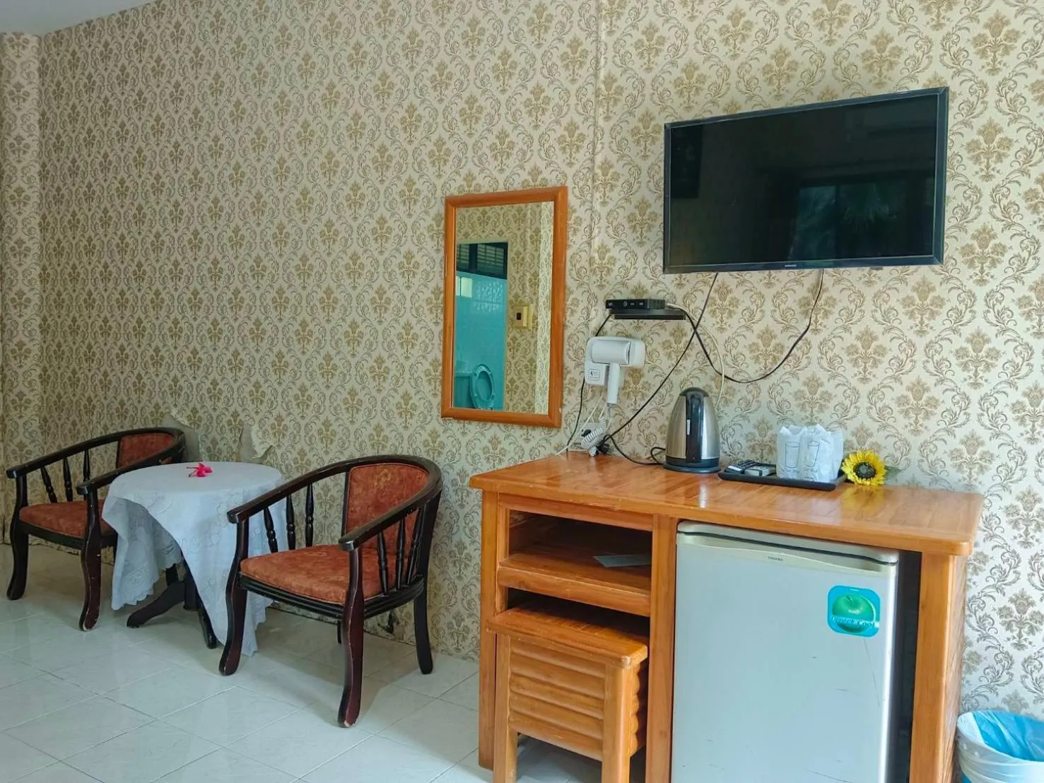 TV and multimedia in Saitharn Iyara Resort