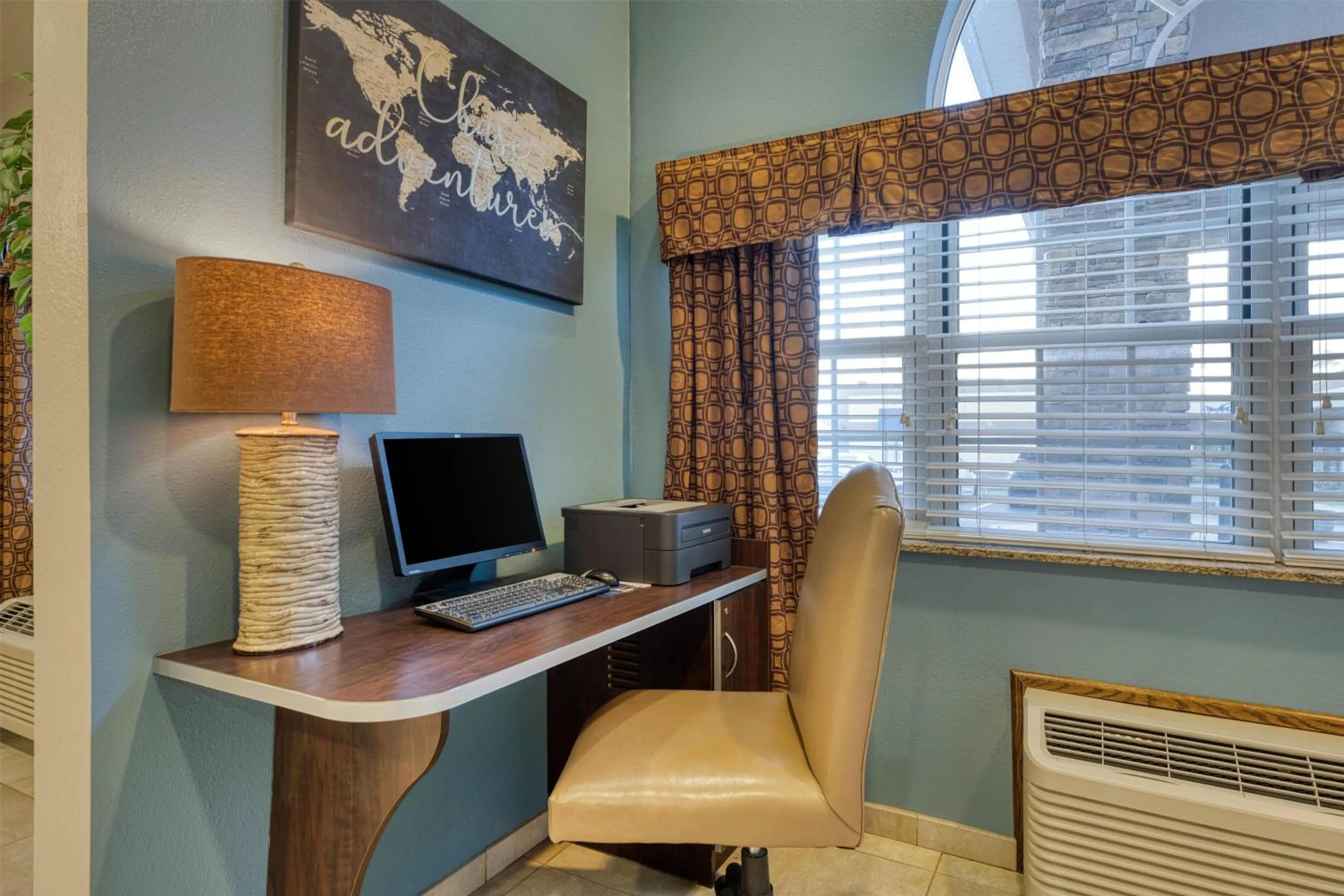 Business facilities in SureStay Plus Hotel by Best Western Buckhannon