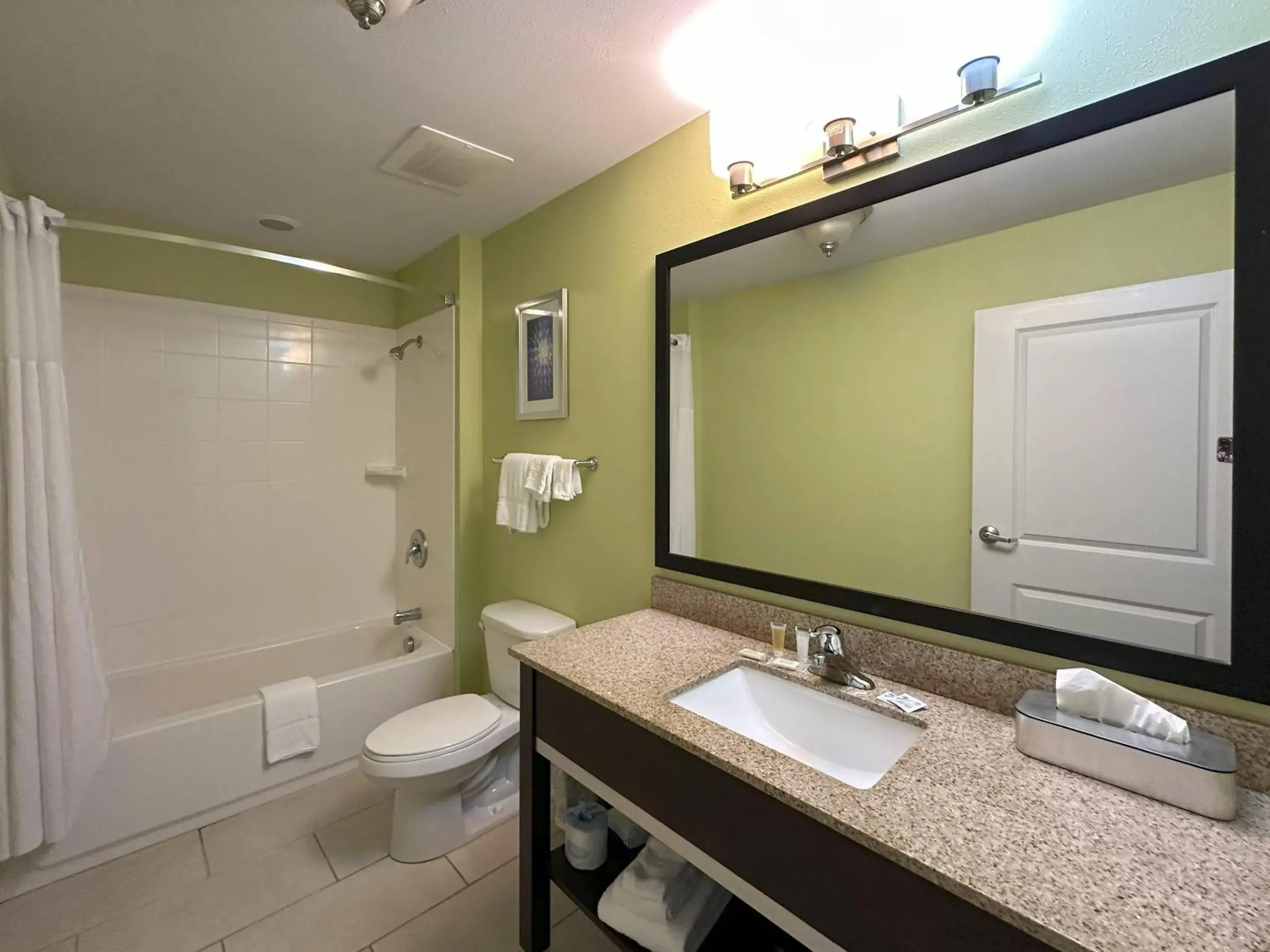 Sleep Inn & Suites Altoona North Sleep Inn & Suites Altoona North