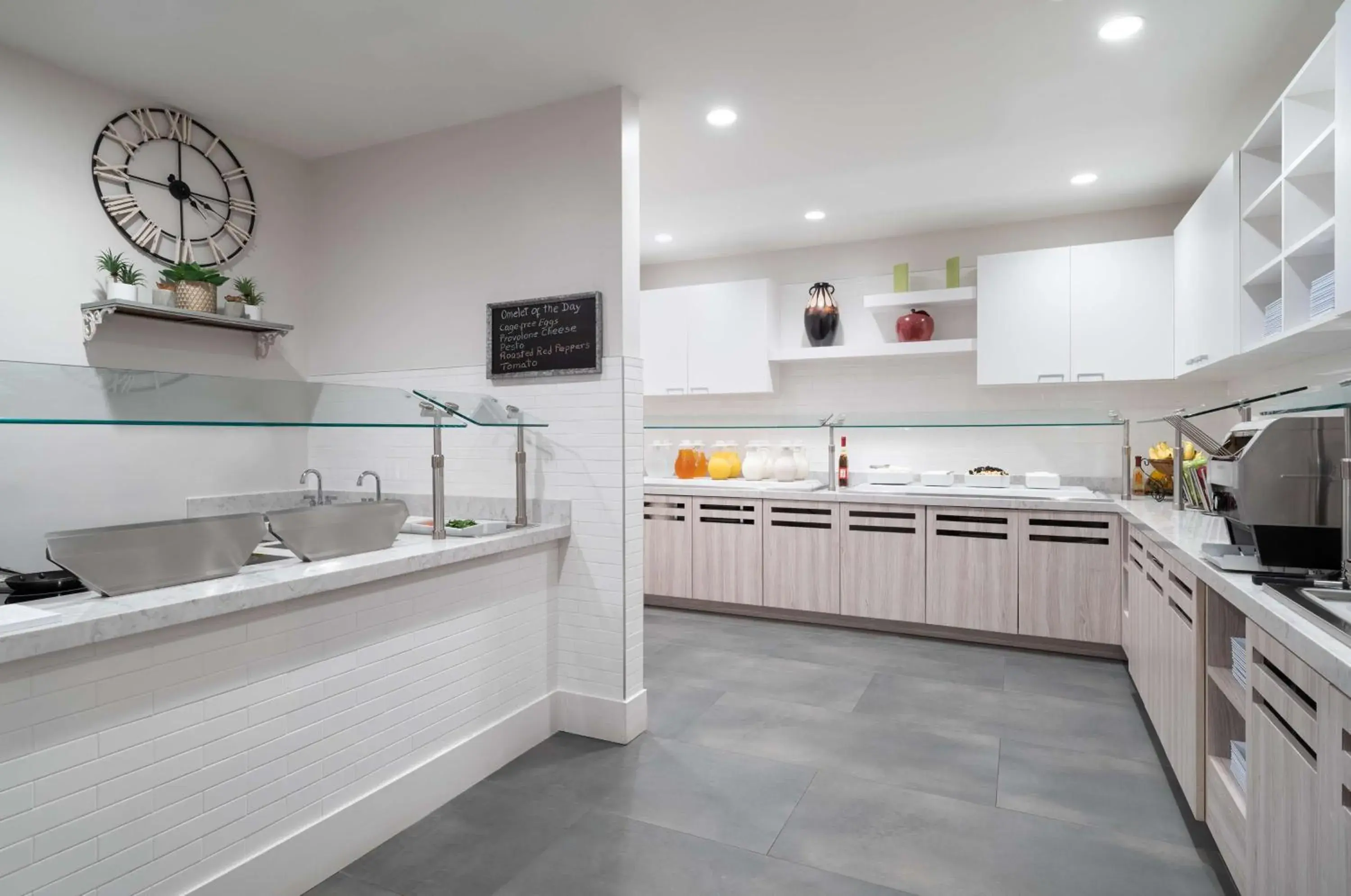 Restaurant/places to eat in Hyatt House White Plains Restaurant/places to eat in Hyatt House White Plains