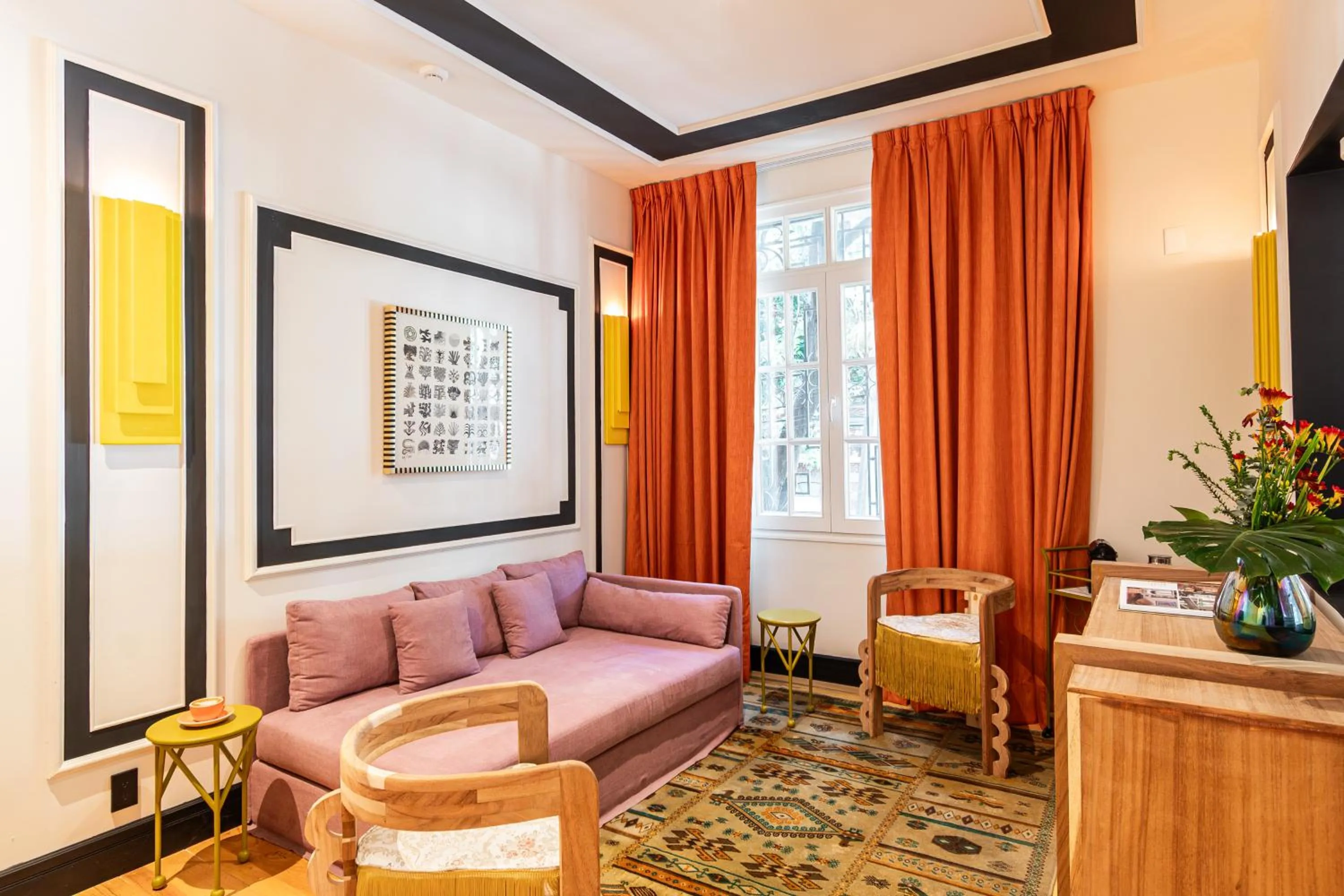 Living room in La Valise Mexico City, Member of Small Luxury Hotels