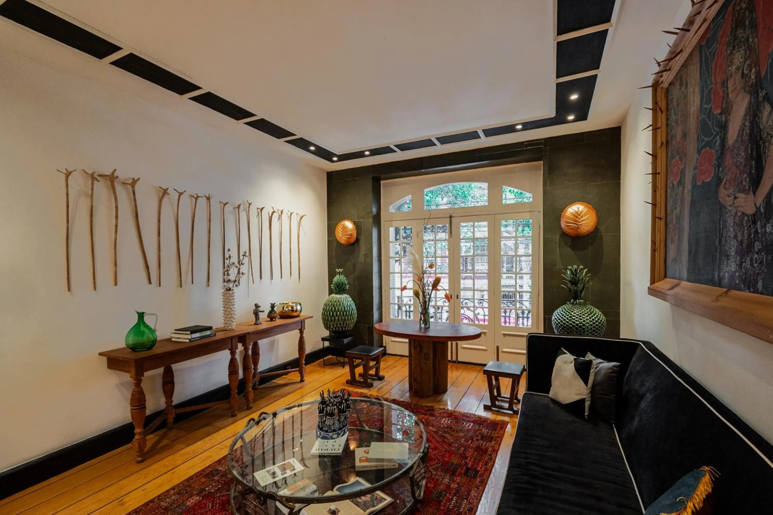 Living room in La Valise Mexico City, Member of Small Luxury Hotels