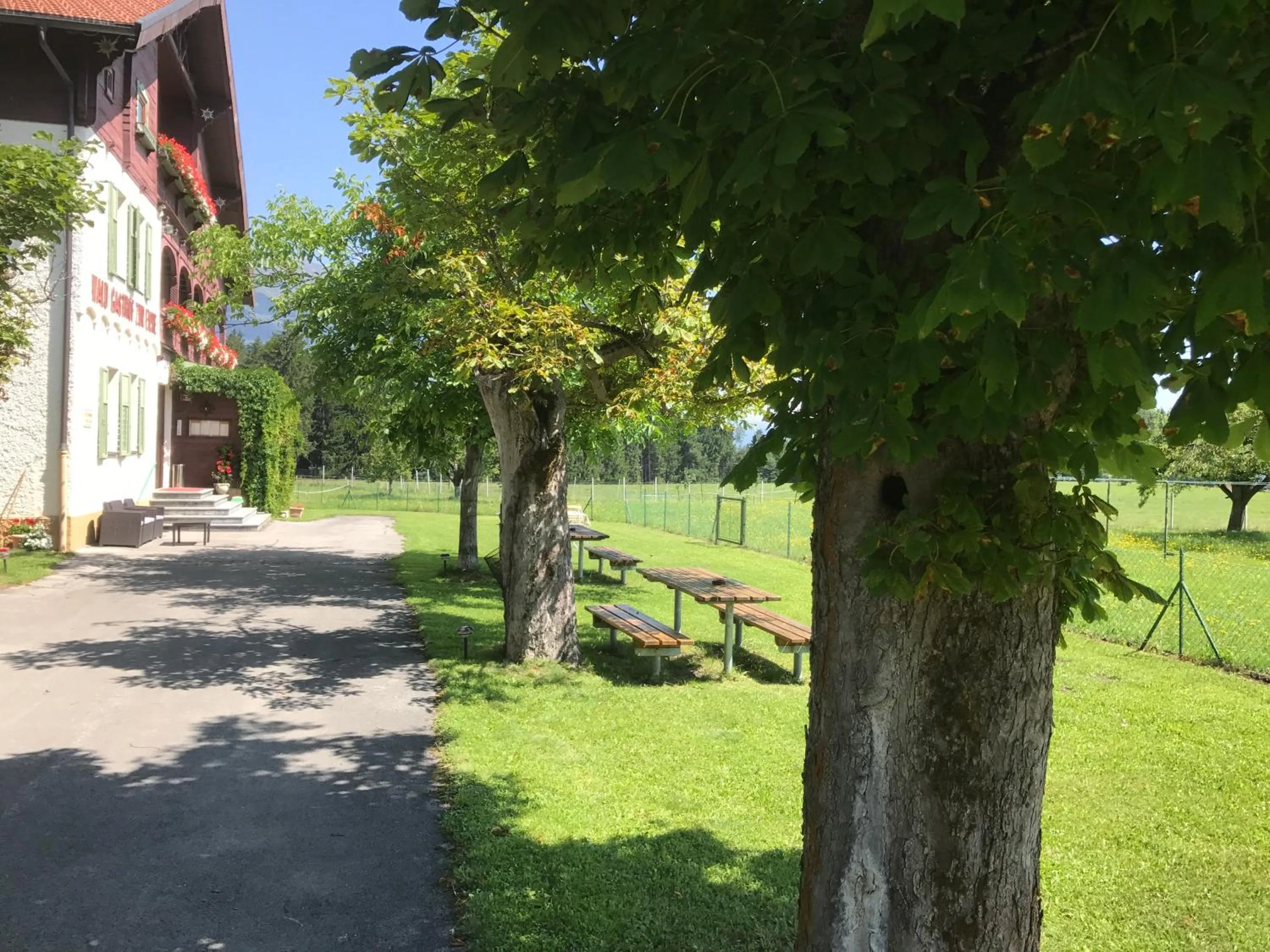 Garden in Landhotel Gasthof Eichhof Natters