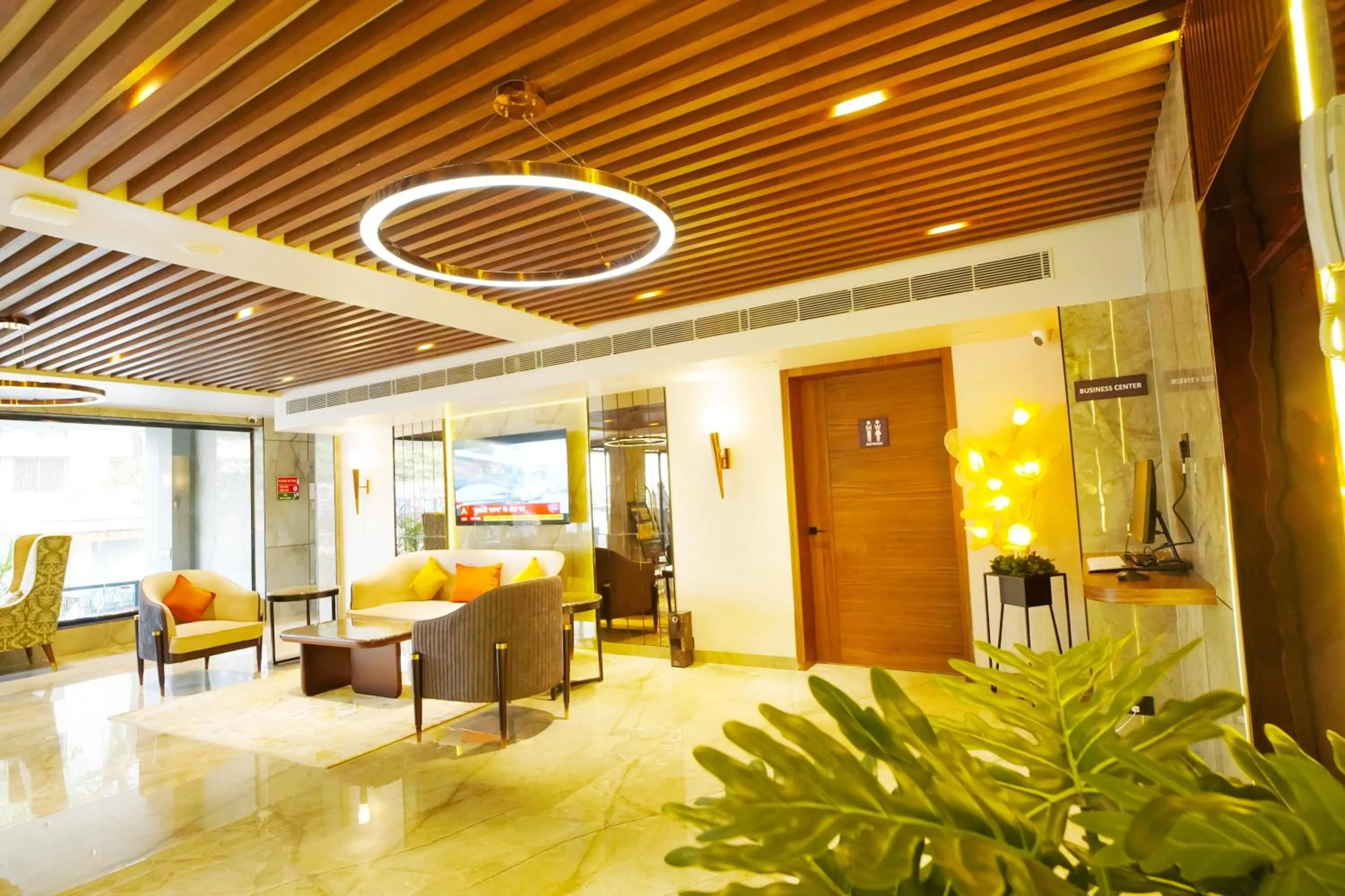 Lobby or reception in Ishaan Sarovar Portico Deoghar
