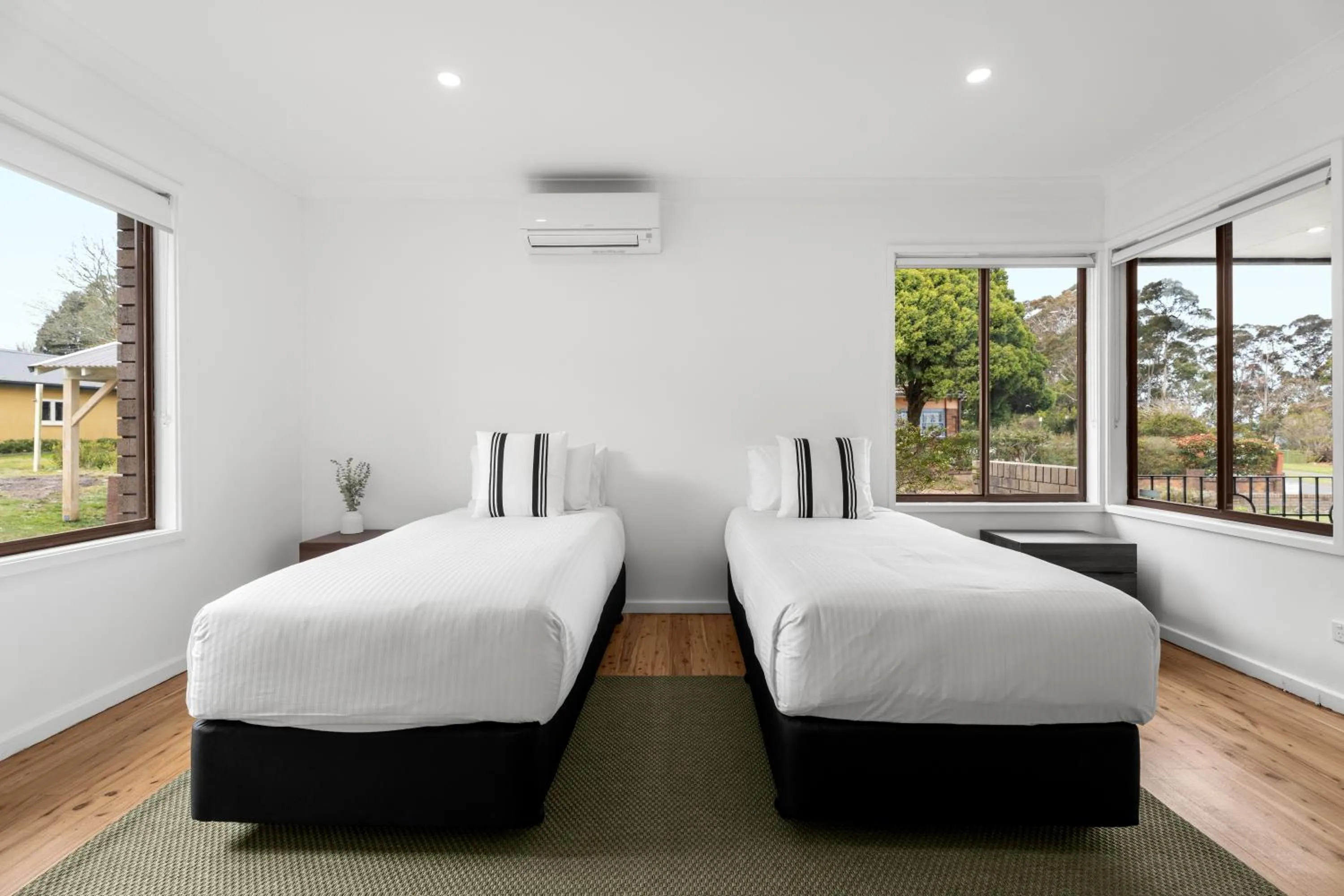 Bed in Montblu at Echo Point