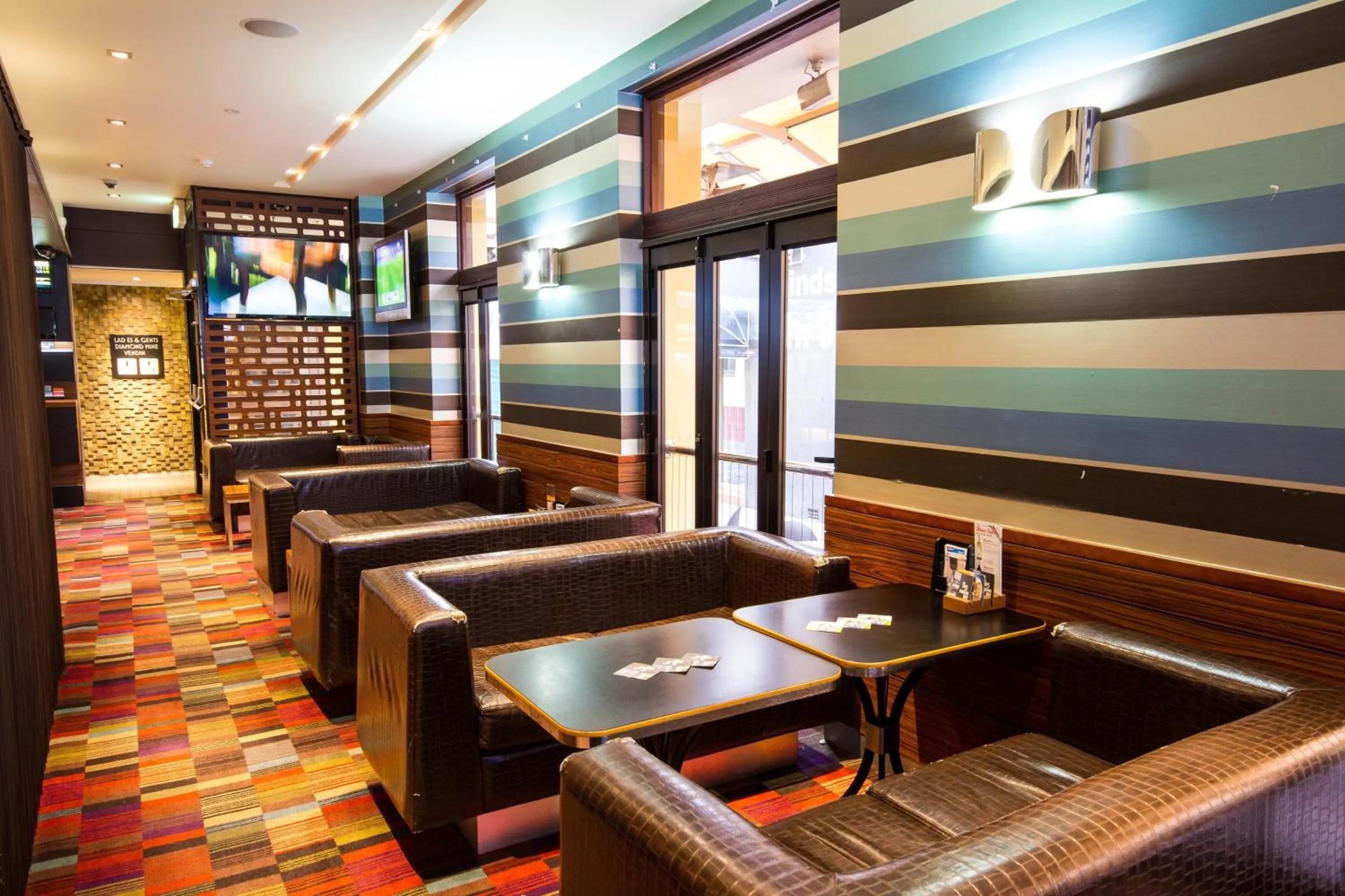 Lounge or bar in Grand Hotel Rockdale