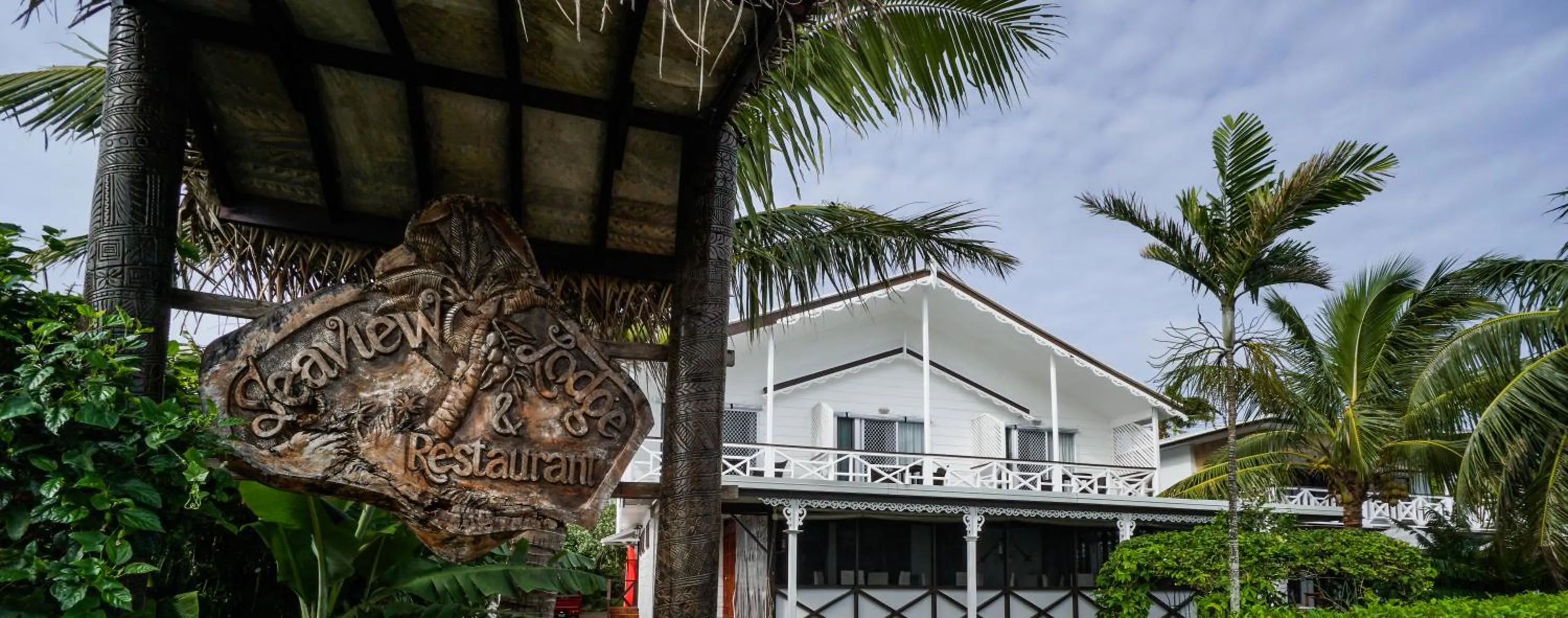 Property building in Seaview Lodge and Restaurant