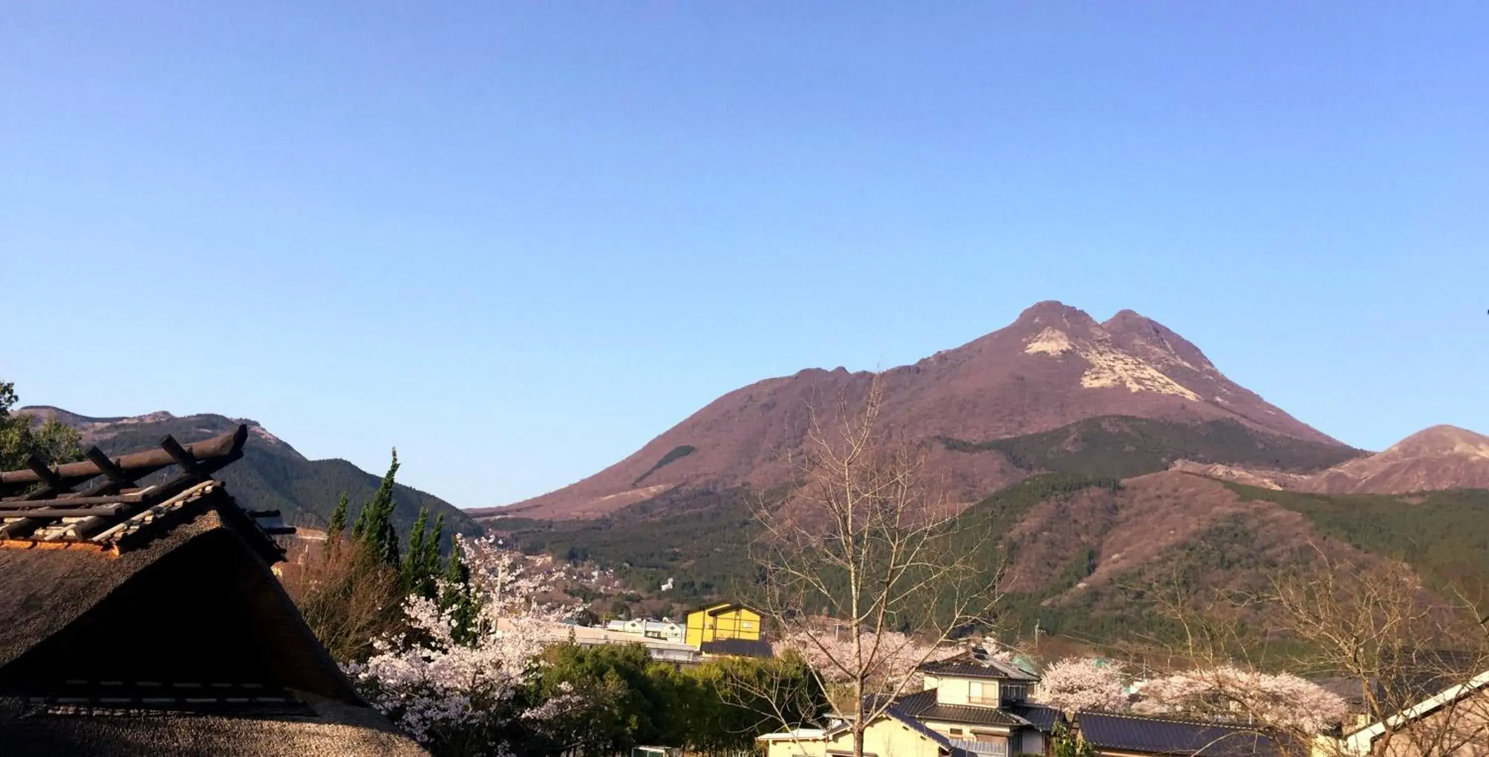 Mountain view in Yufuin Kotobuki Hananosho Mountain view in Yufuin Kotobuki Hananosho