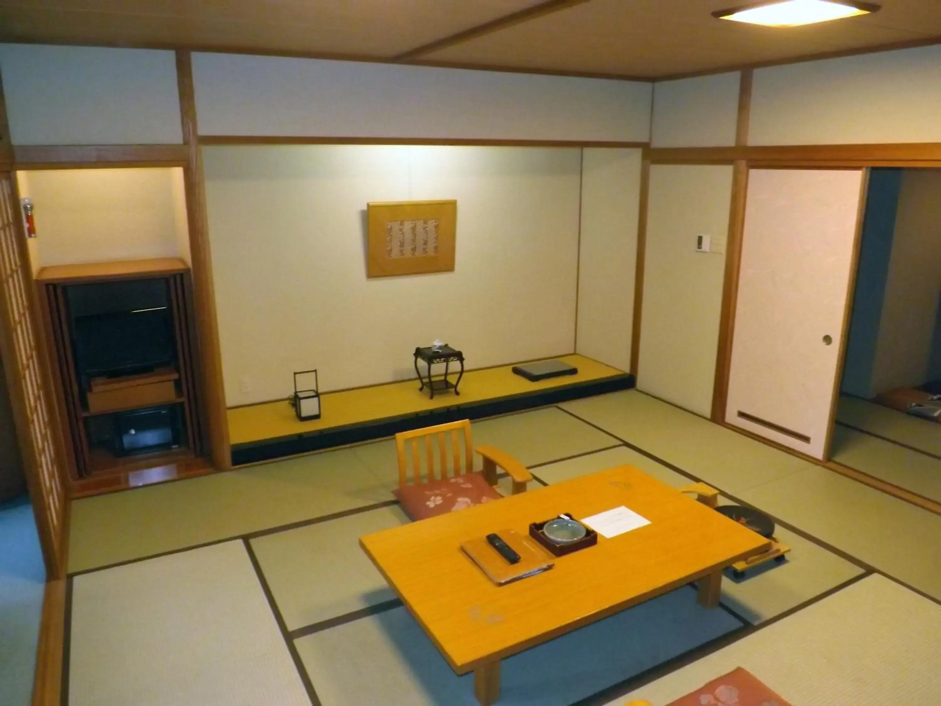 Photo of the whole room in Yufuin Kotobuki Hananosho Photo of the whole room in Yufuin Kotobuki Hananosho