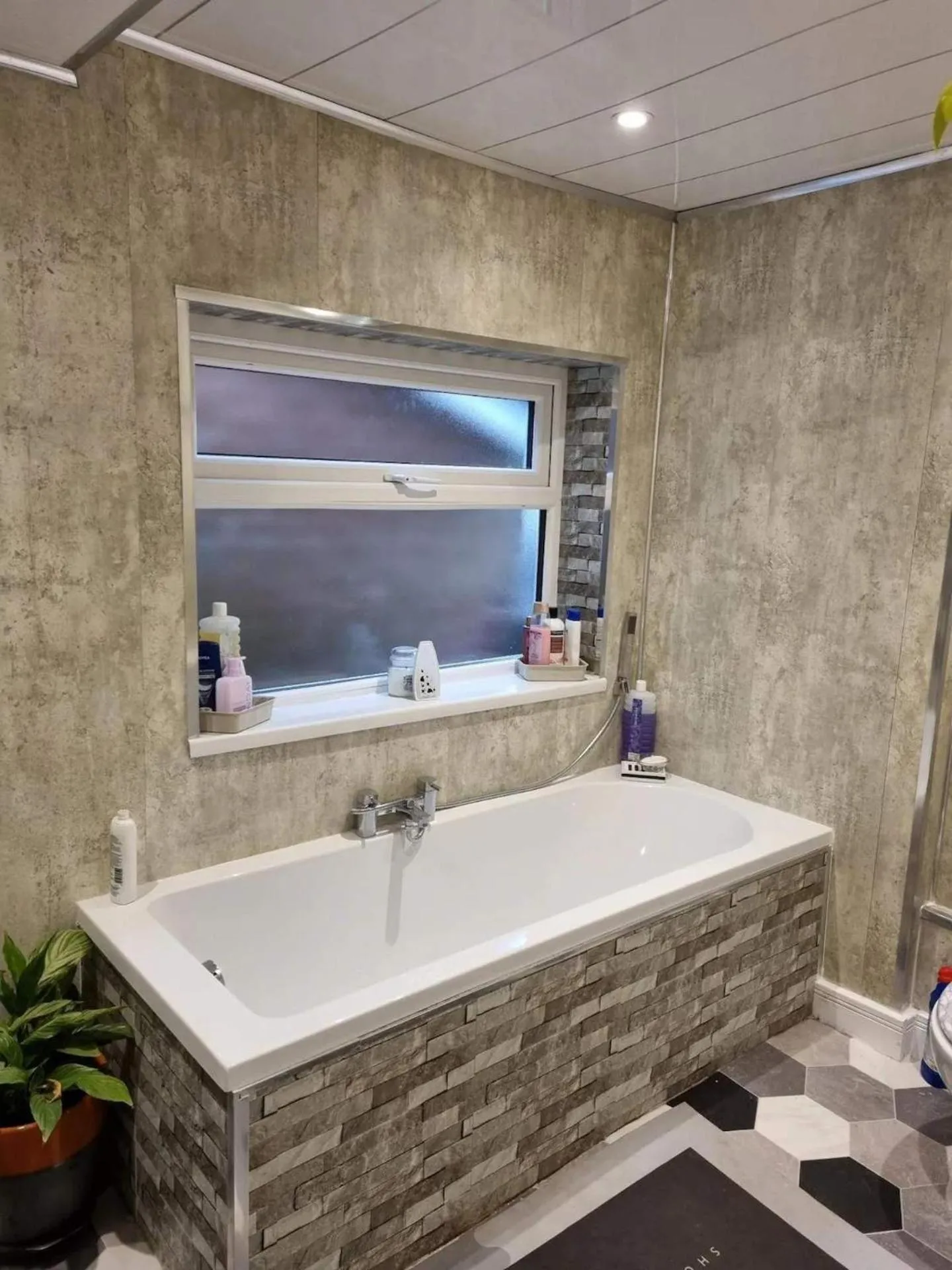 Studio Near Beach Garden Parking PetsOK
