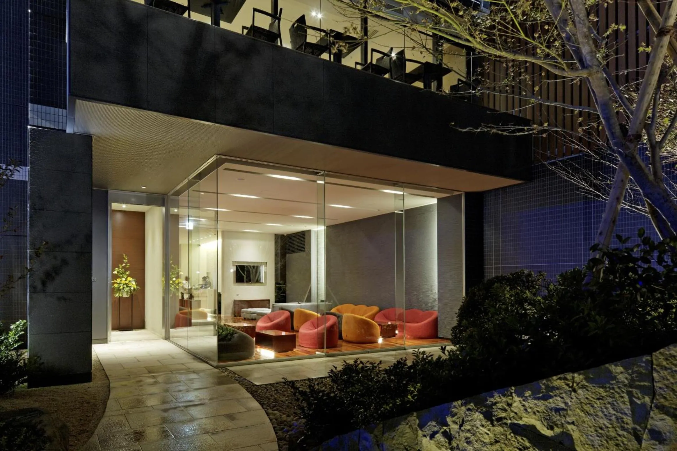 Facade/entrance in Cocochee Hotel Numazu