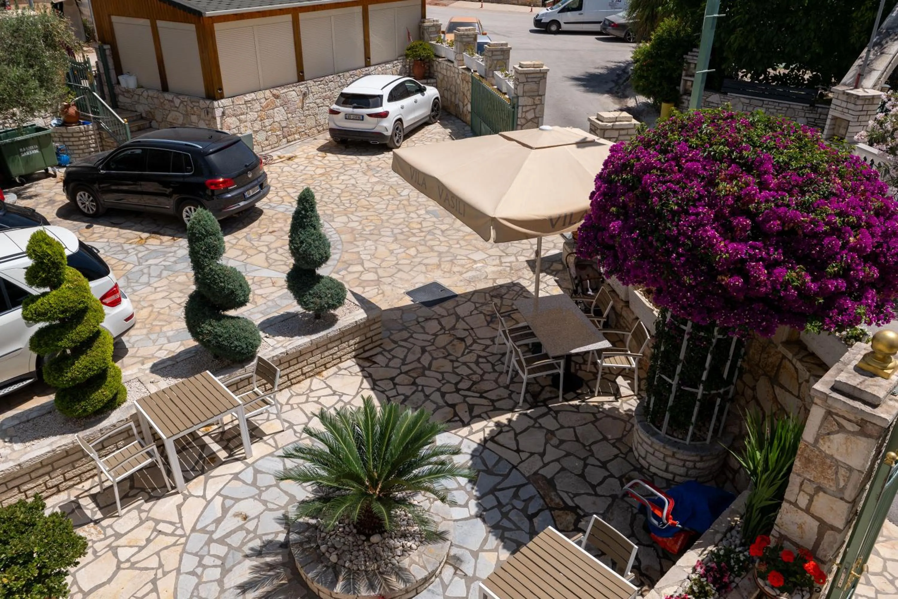 Patio in Vila Vasili