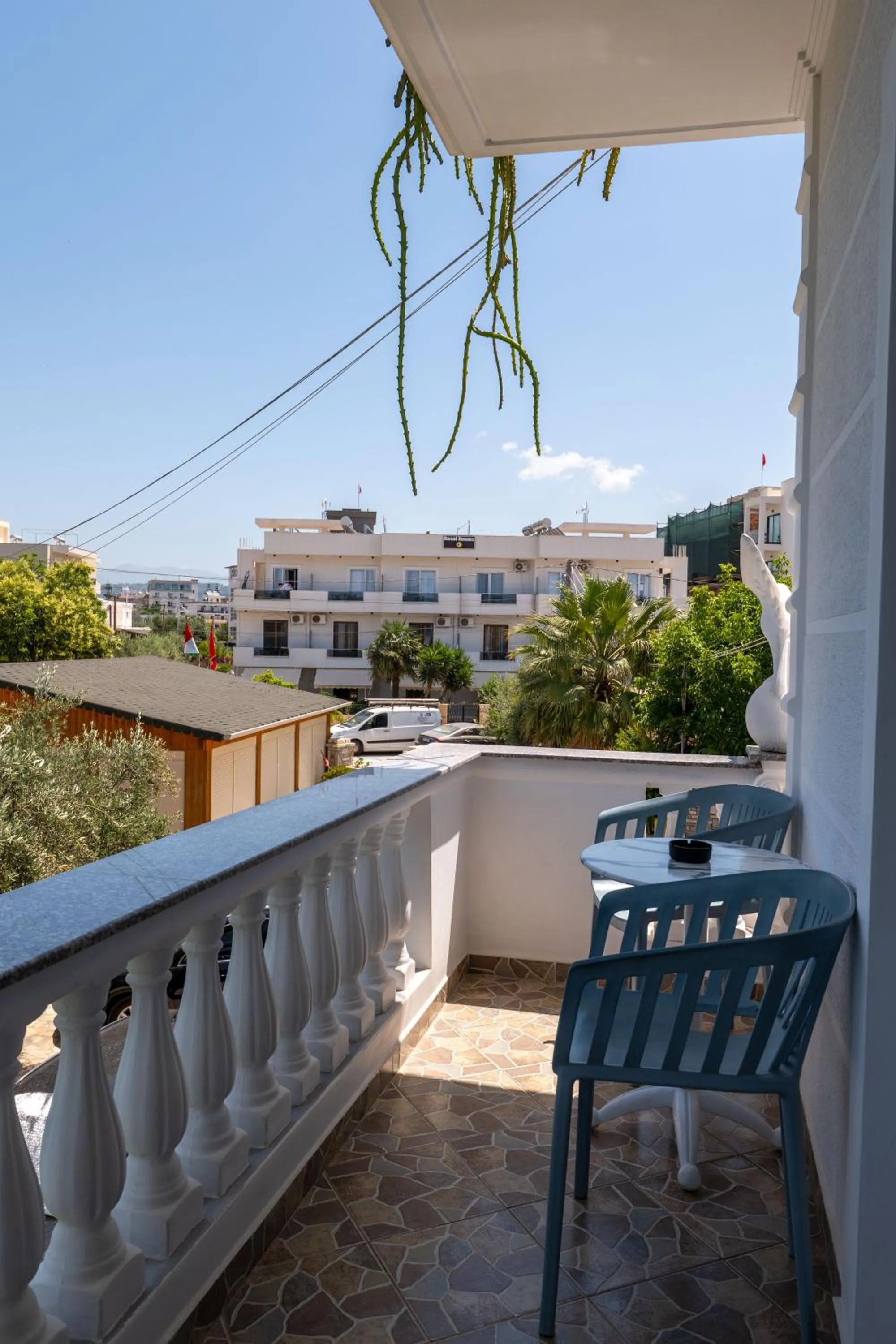 Property building in Vila Vasili