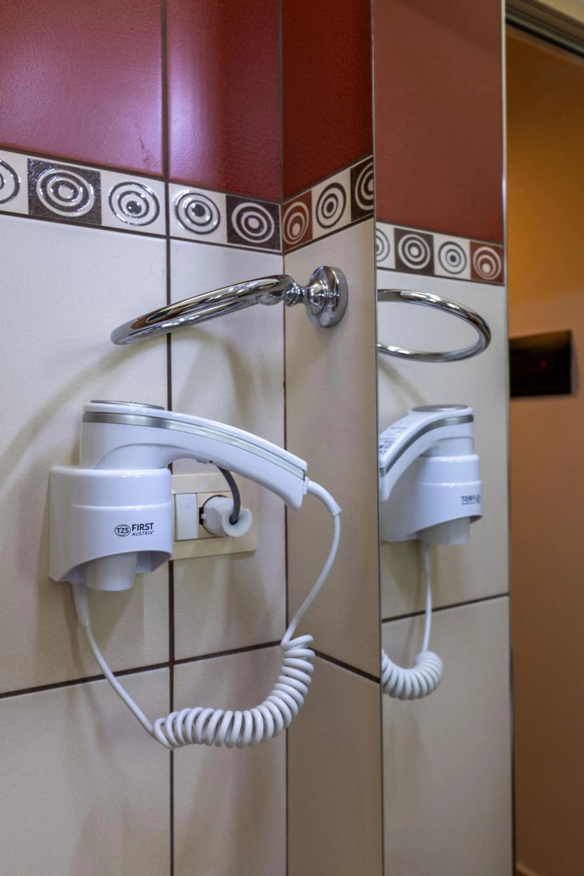 Shower in Vila Vasili