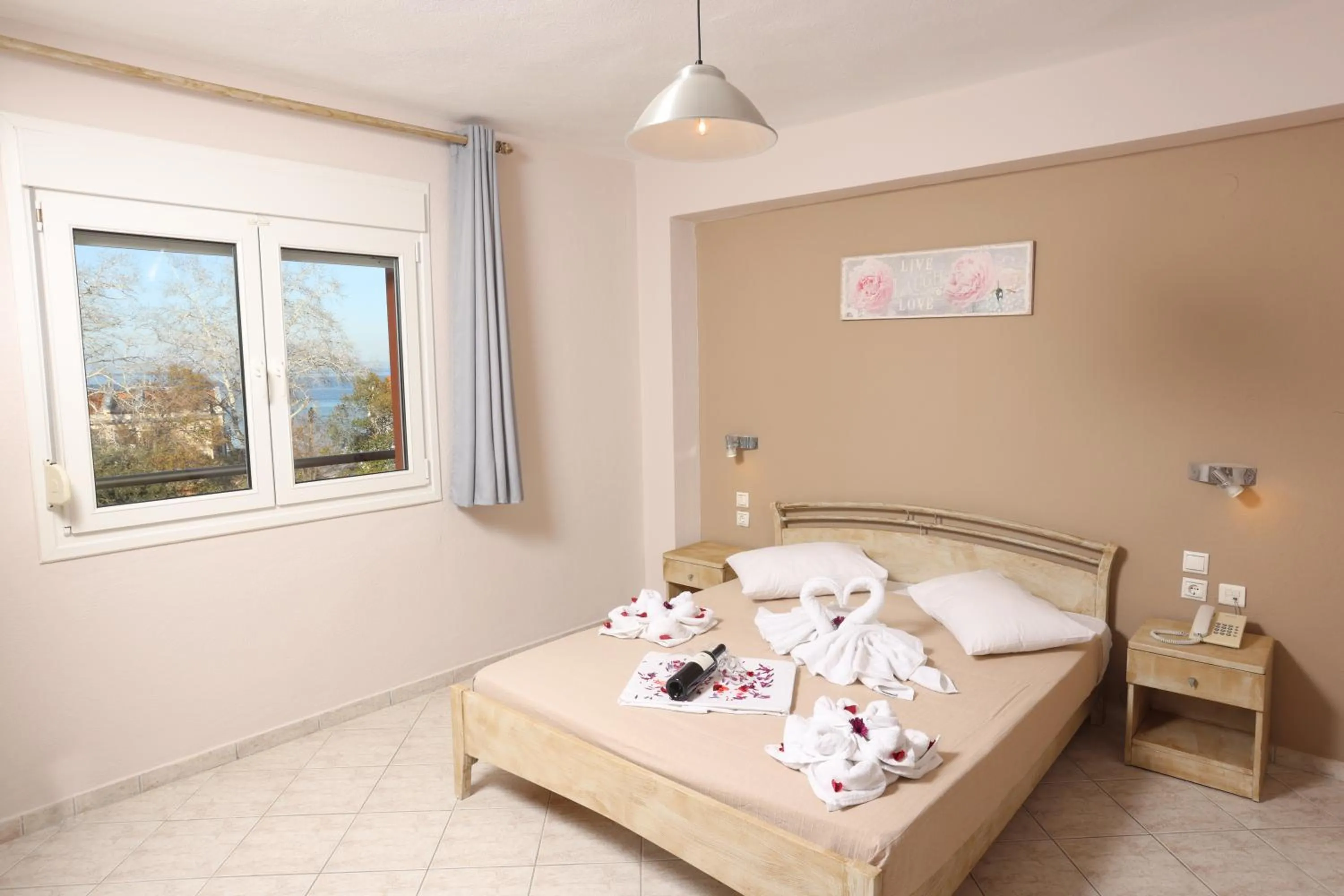 Bed in Summer Dream Hotel