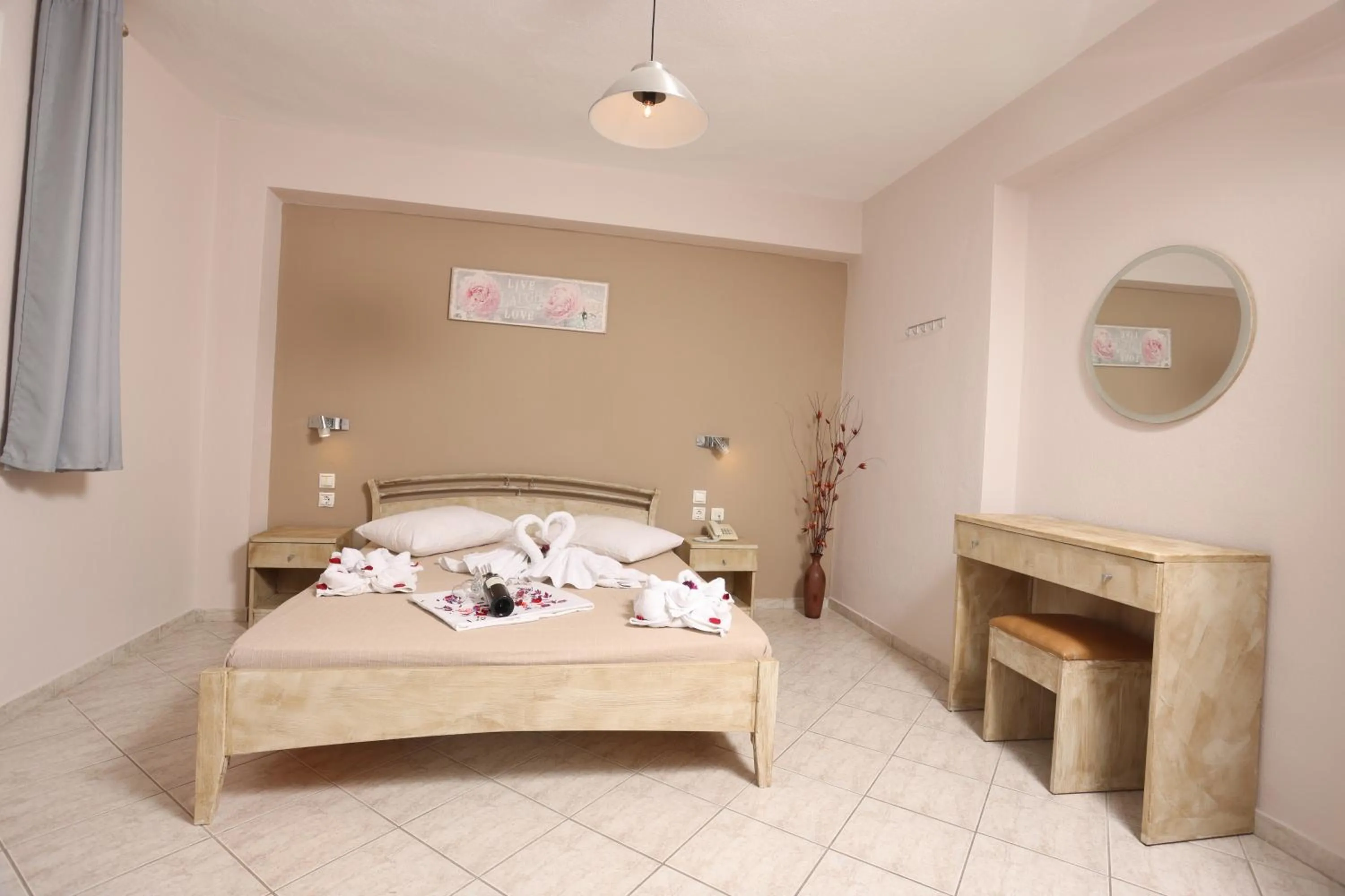 Bed in Summer Dream Hotel