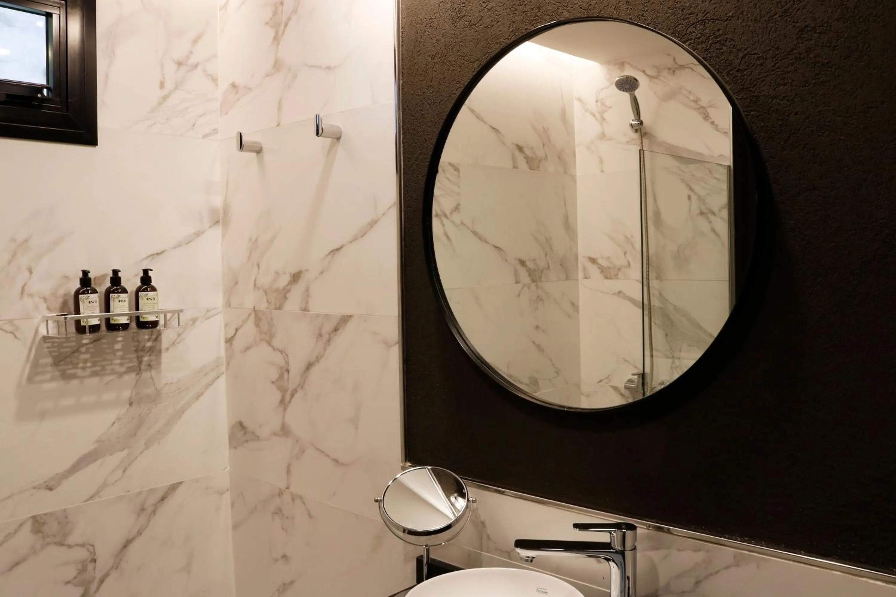 Bathroom in OWN Palermo