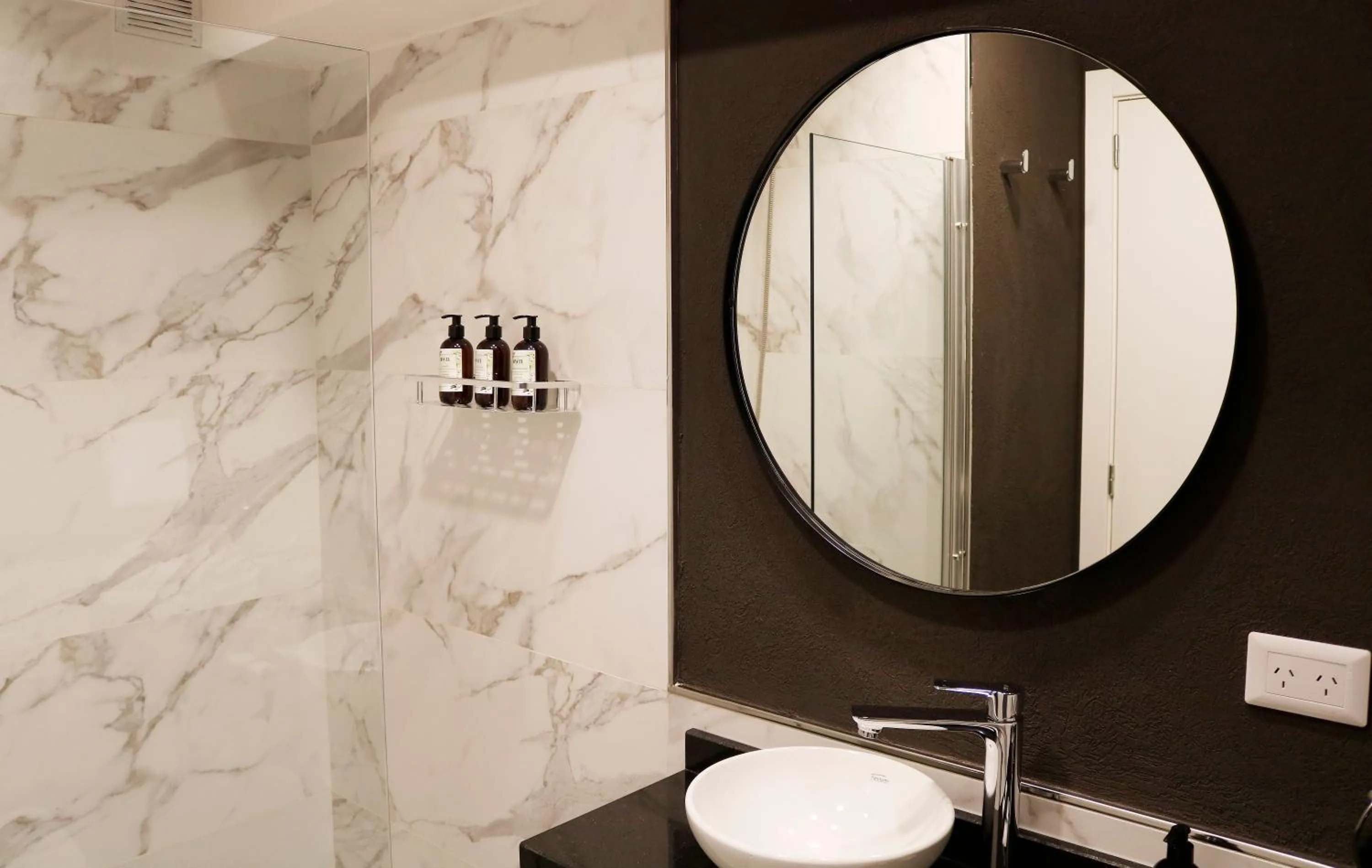 Bathroom in OWN Palermo